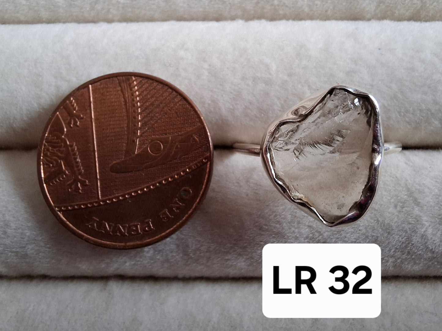 Libyan Desert Glass Ring, size large P, 925 Silver, Tektite (Ref: LR32)