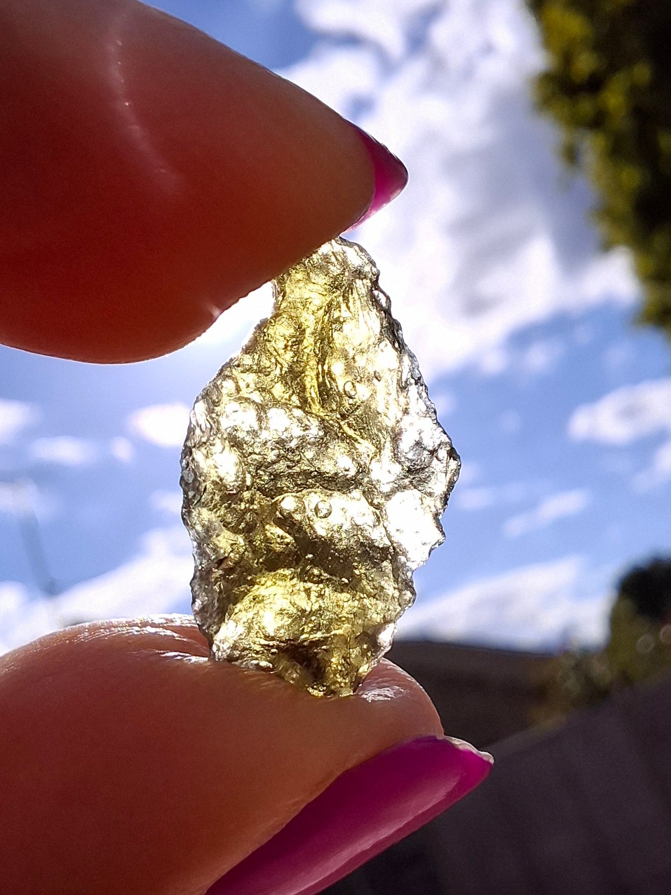 Moldavite Piece, 0.98g, Tektite (Ref: 1427)