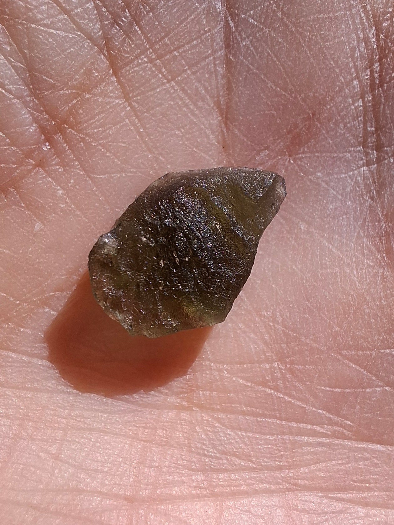 Moldavite Piece, 0.69g, Tektite (Ref: 1407)