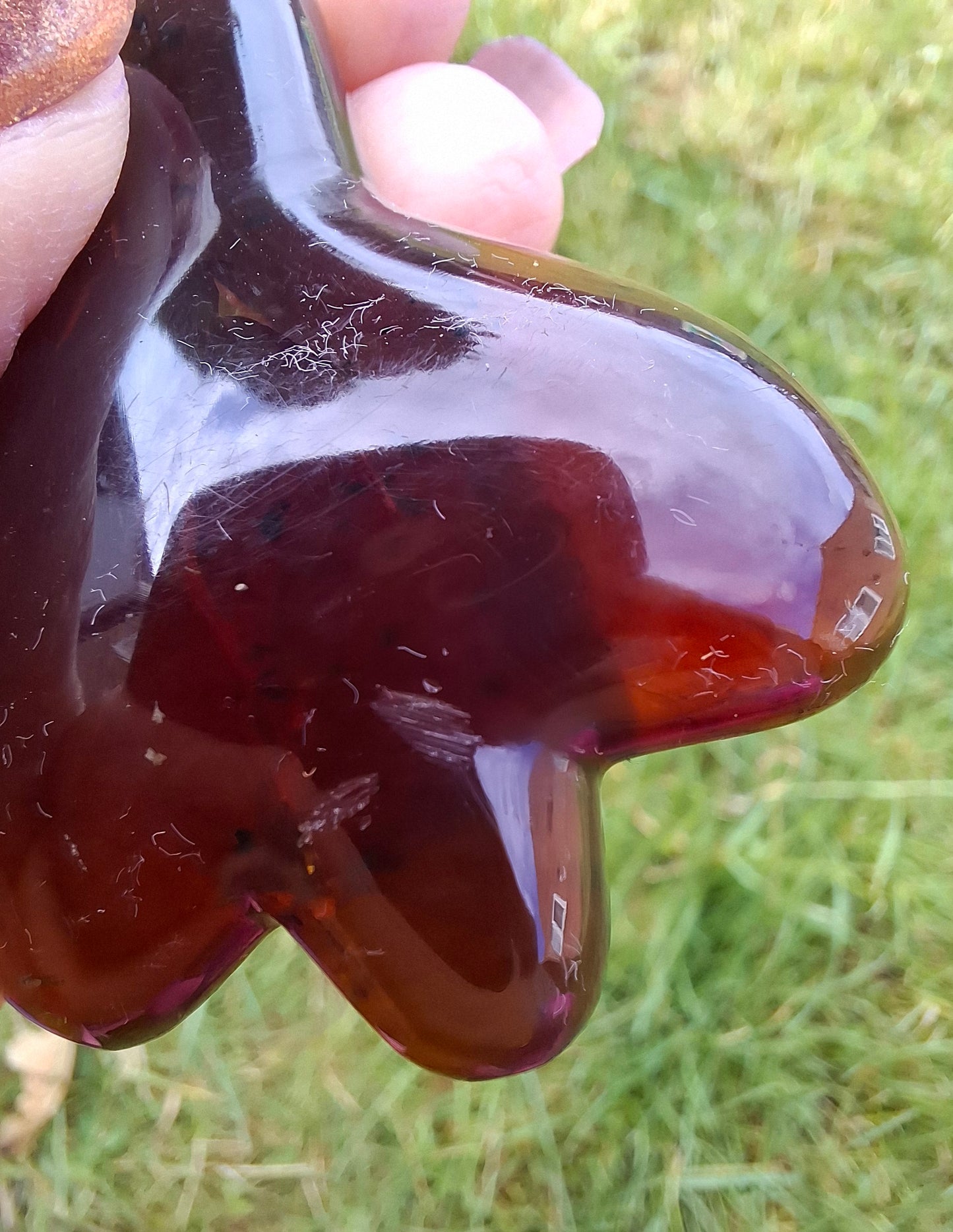 Red Amber Angel, 13.66g, Carving, Fossil (Ref: AA10)