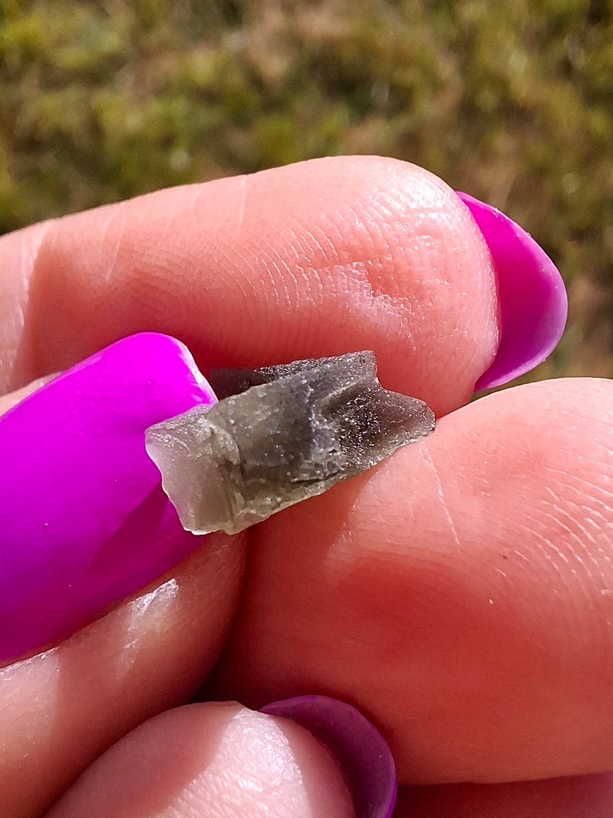 Moldavite Piece, 0.45g, Tektite (Ref: 1444)