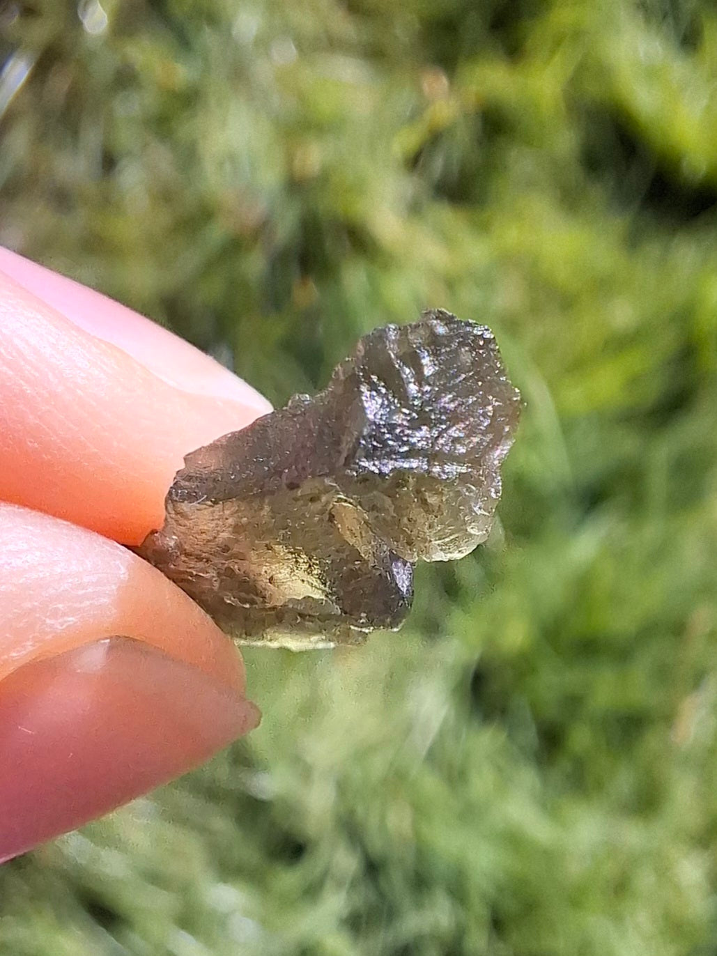 DRILLED, Moldavite Piece, 0.90g, Tektite (Ref: D14)