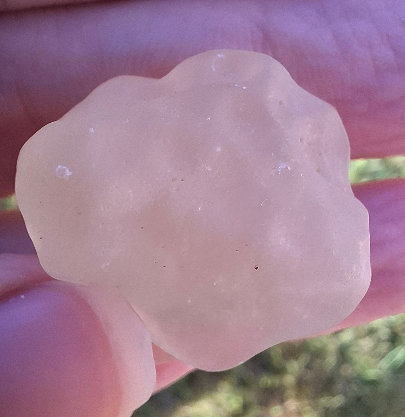 Libyan Desert Glass Piece, 12.90g, Tektite (Ref: LE243)