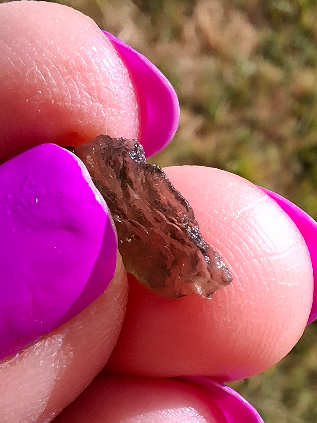Moldavite Piece, 0.43g, Tektite (Ref: 1435)