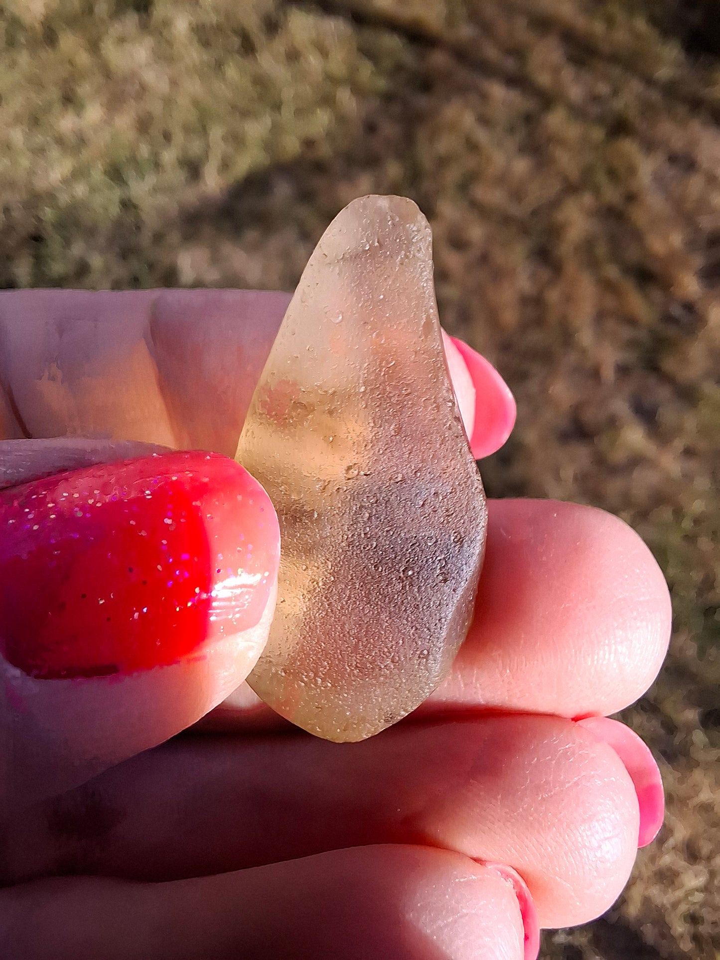 Libyan Desert Glass (darker) Piece, 7.38g, Tektite (Ref: L1375)