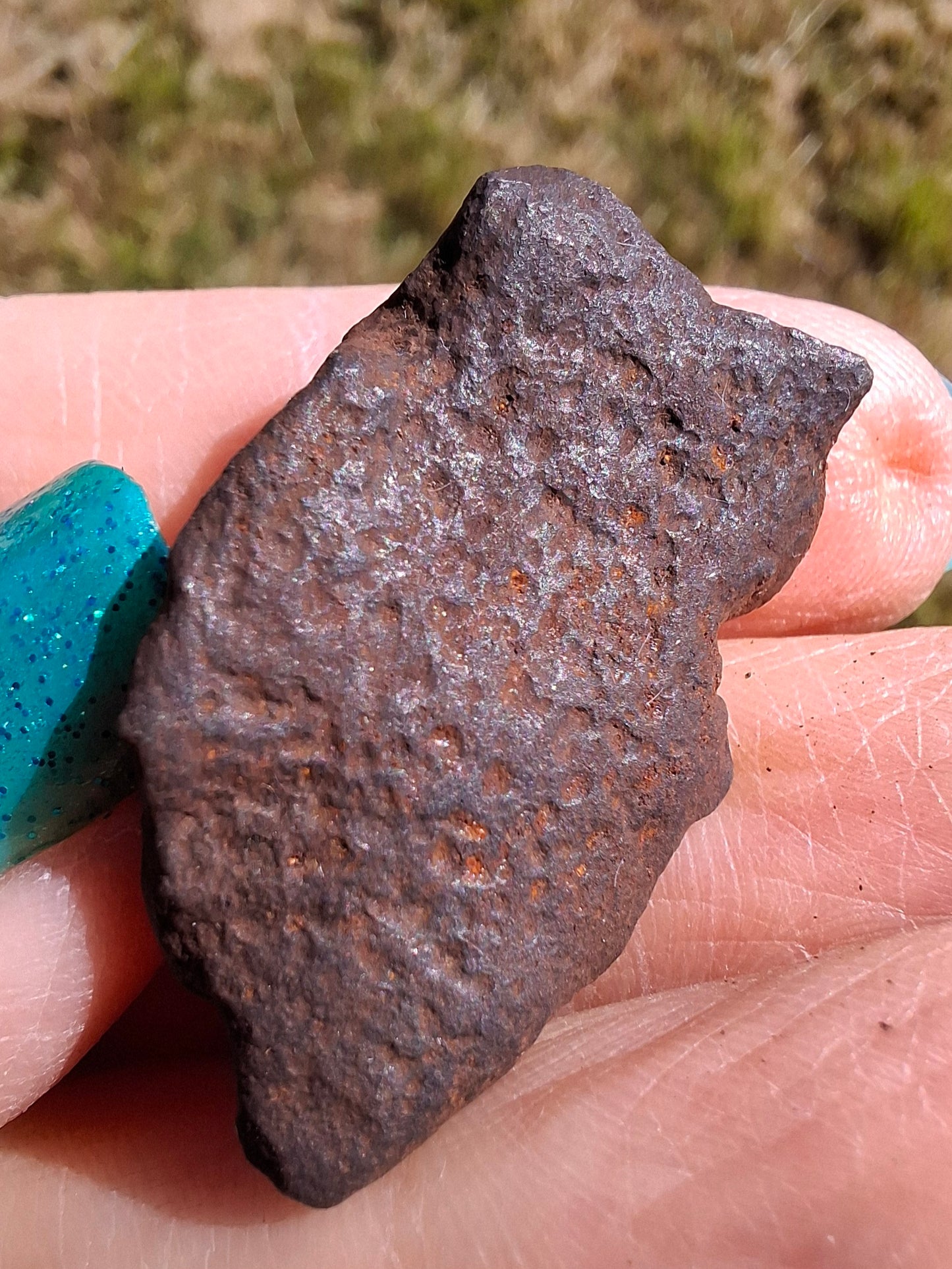 Gebel Kamil Iron Meteorite, 17.54g (Ref: K49)