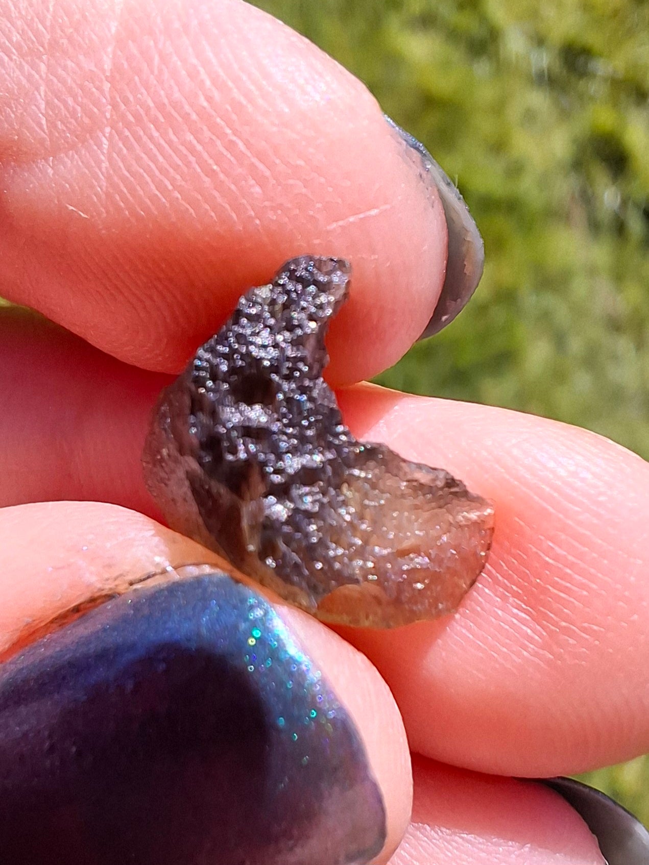 Moldavite Piece, 0.81g, Tektite (Ref: 1400)