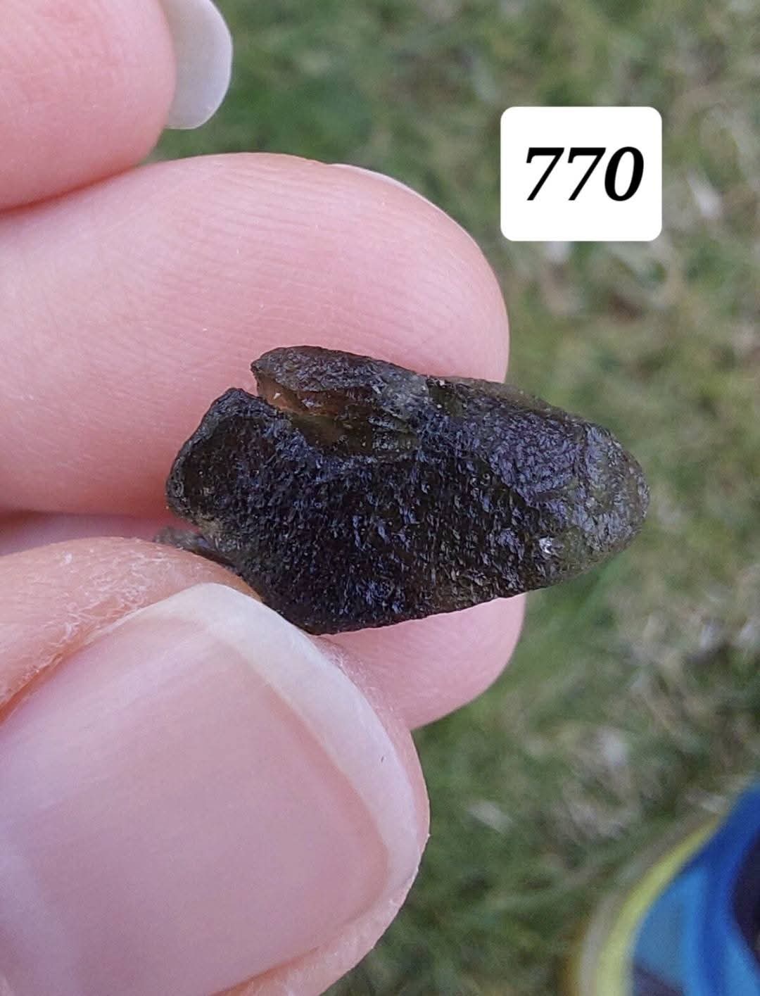 Moldavite Piece, 1.84g, Tektite (Ref: 770)