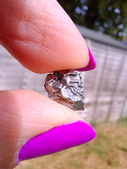 Campo del Cielo, 1.05g, Nickel Iron Meteorite (Ref: C9)