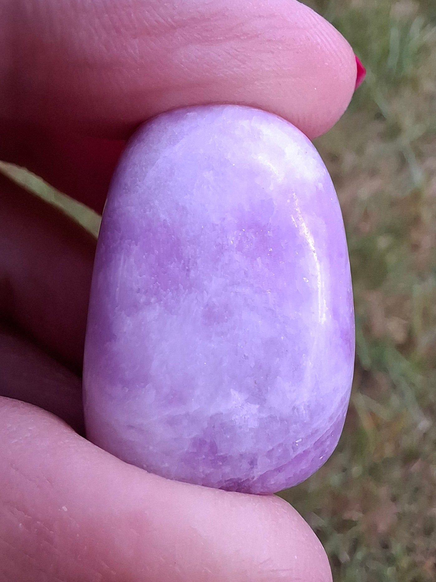 Lepidolite, Tumble Stone, Crystal (Ref: T119)