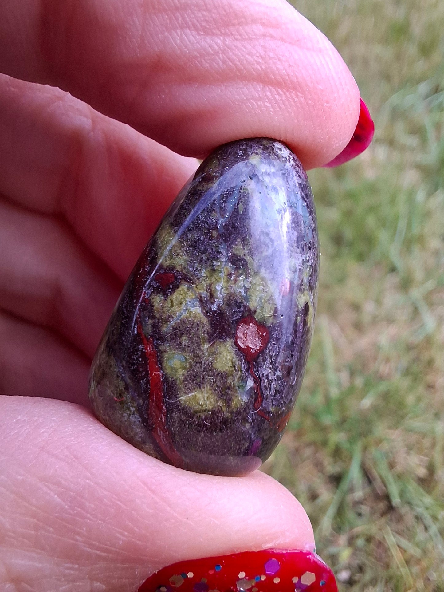 Dragons Blood Jasper, Tumble Stone, Crystal (Ref: T110)