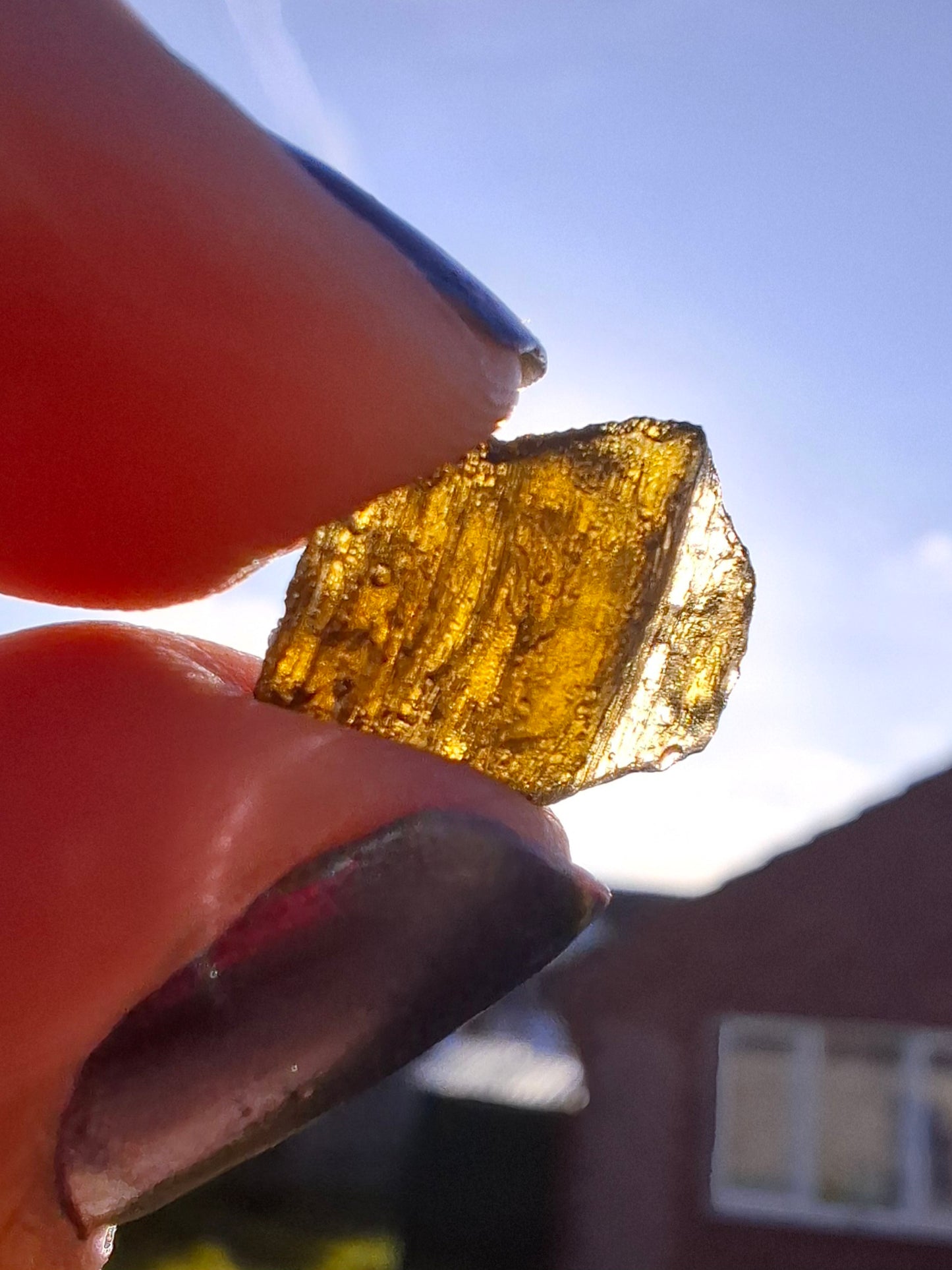 Moldavite Piece, 0.87g, Tektite (Ref: 1392)