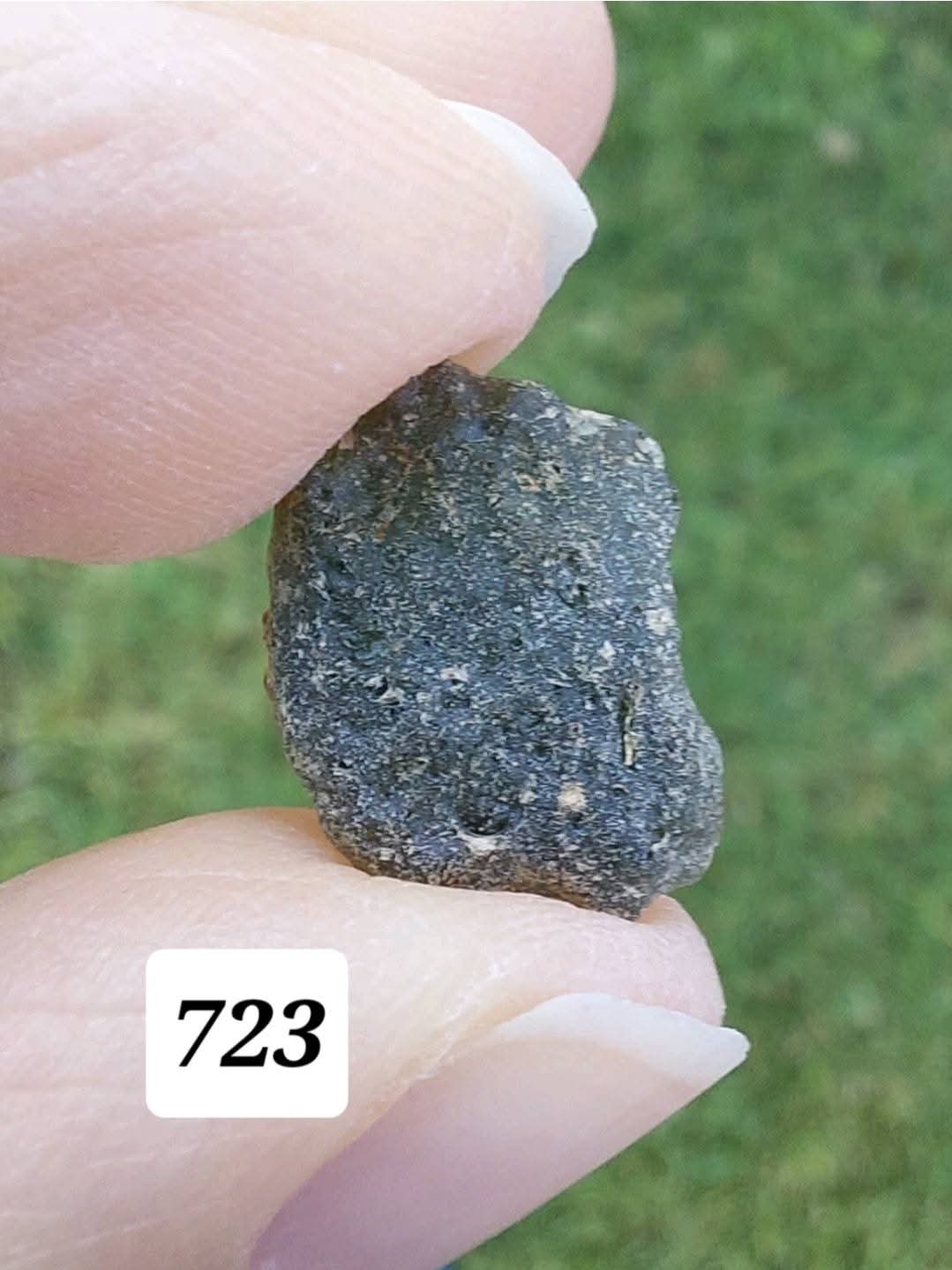 Moldavite Piece, 1.14g, Tektite (Ref: 723)