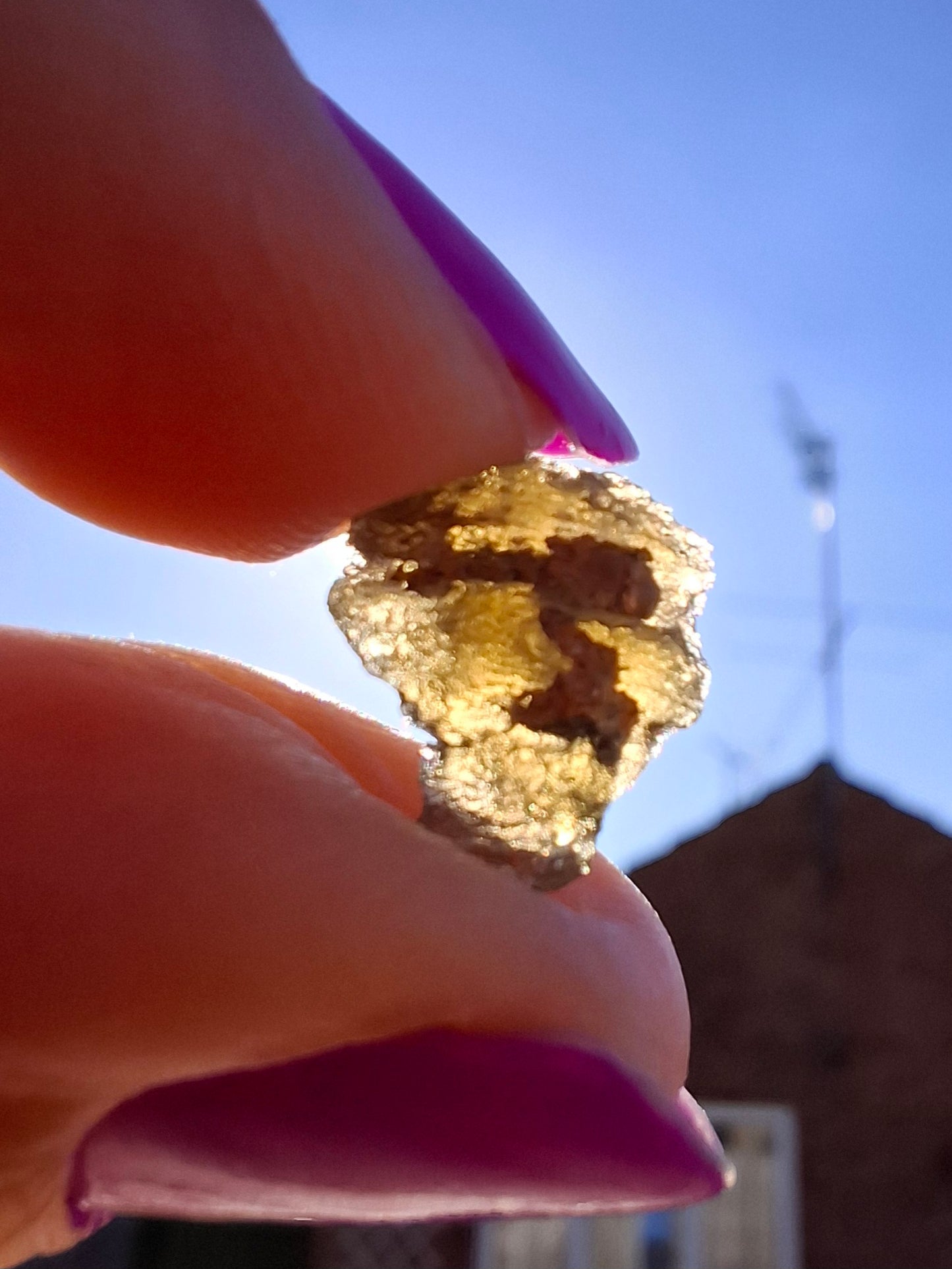 Moldavite Piece, 0.65g, Tektite (Ref: 1459)