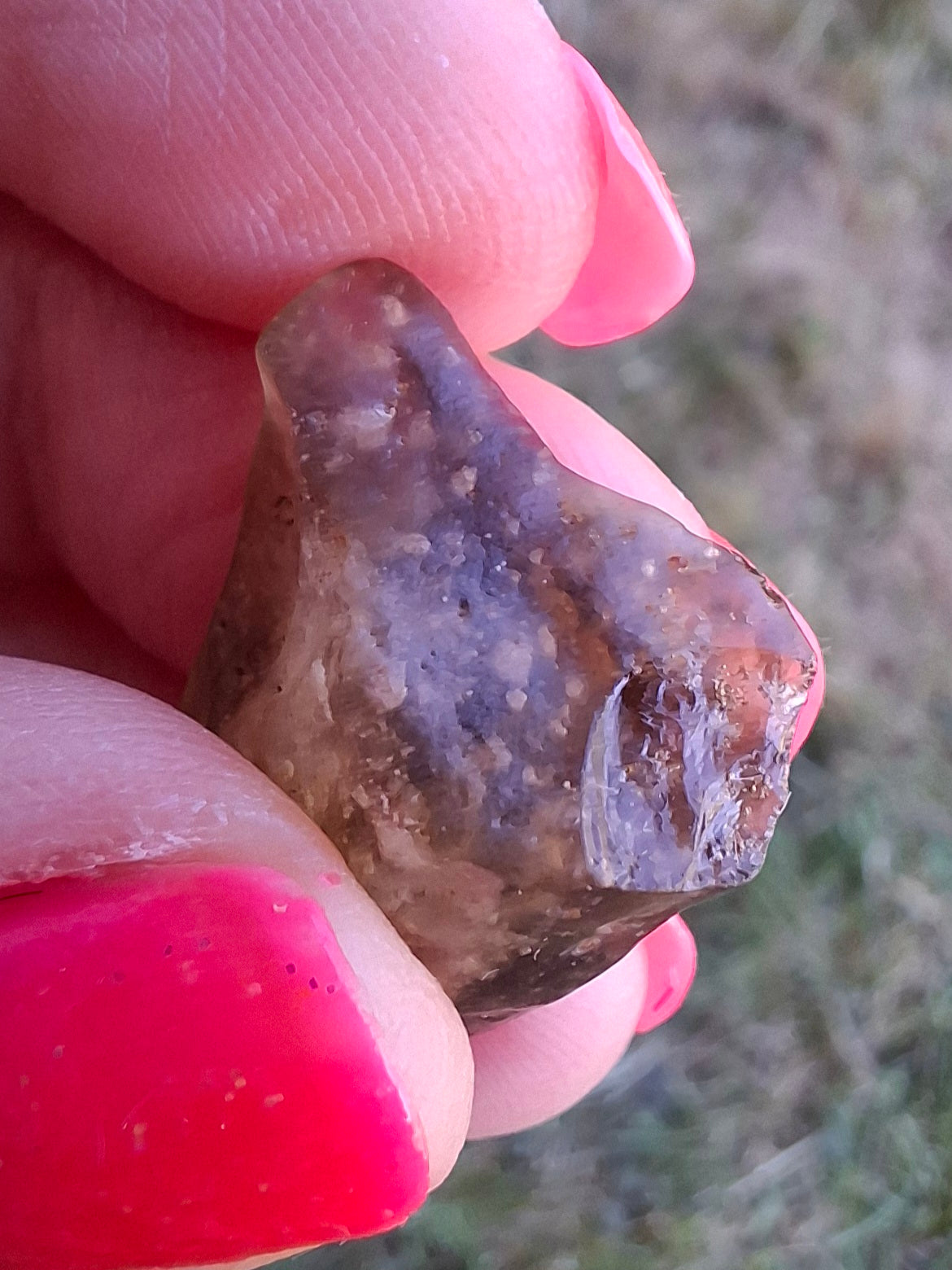 Libyan Desert Glass (darker) Piece, 3.40g, Tektite (Ref: L1362)