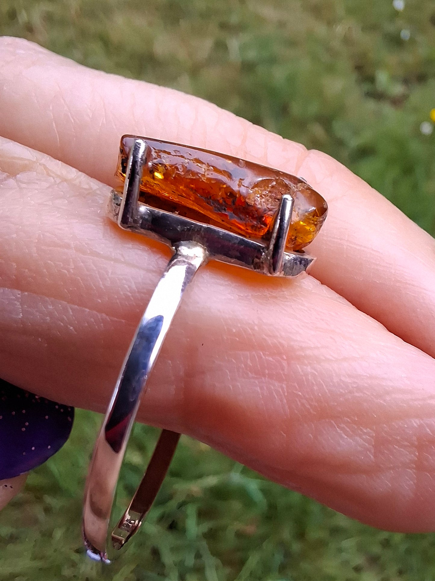 Baltic Amber Ring, size large Y, 925 Silver, Fossil (Ref: AR22)