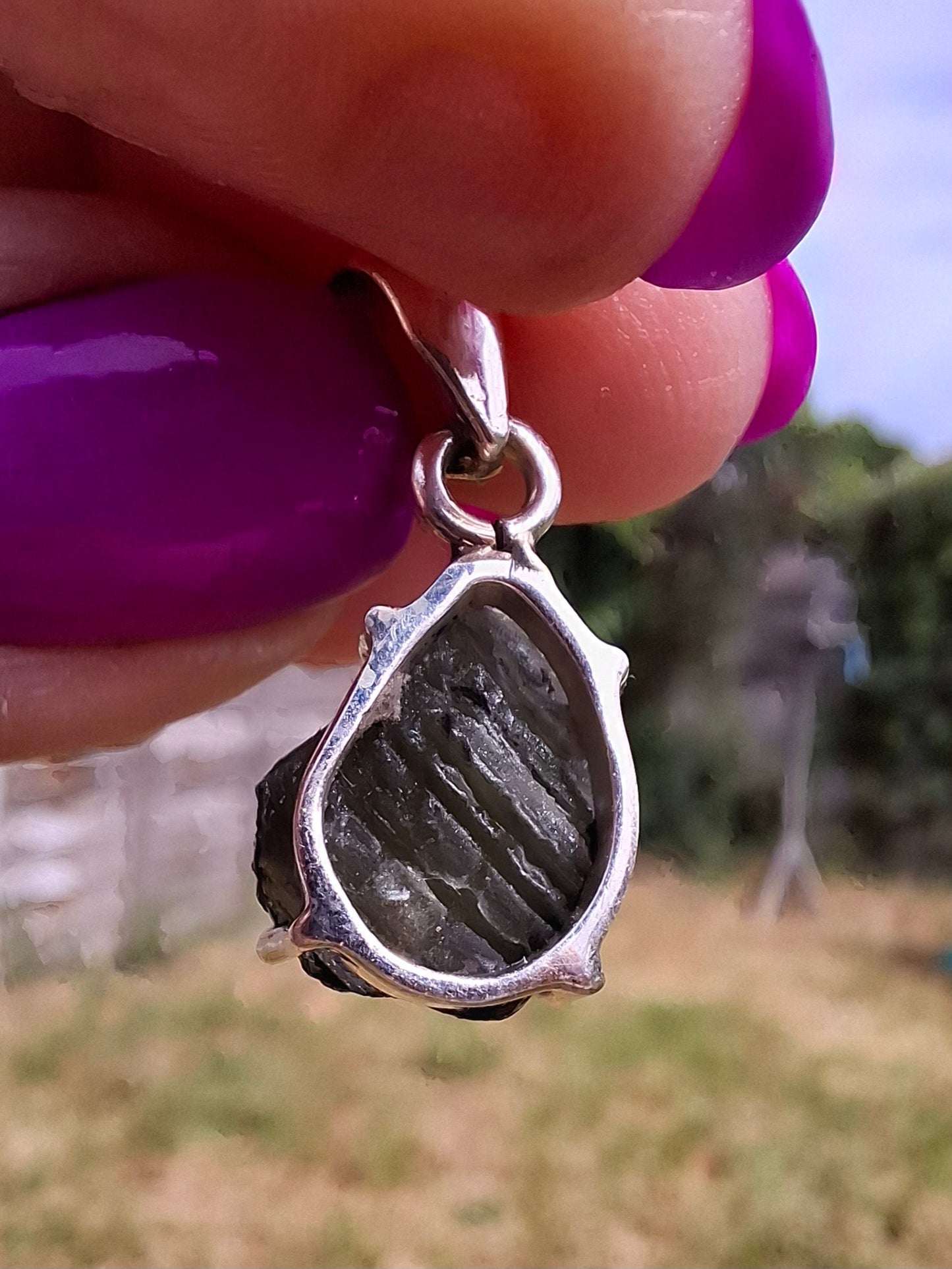 Moldavite Claw Pendant, 925 Silver, Tektite (Ref: P26)