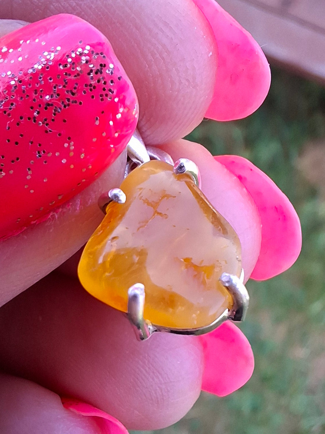 Baltic Amber Pendant, 925 Silver, Fossil (Ref: AP28)