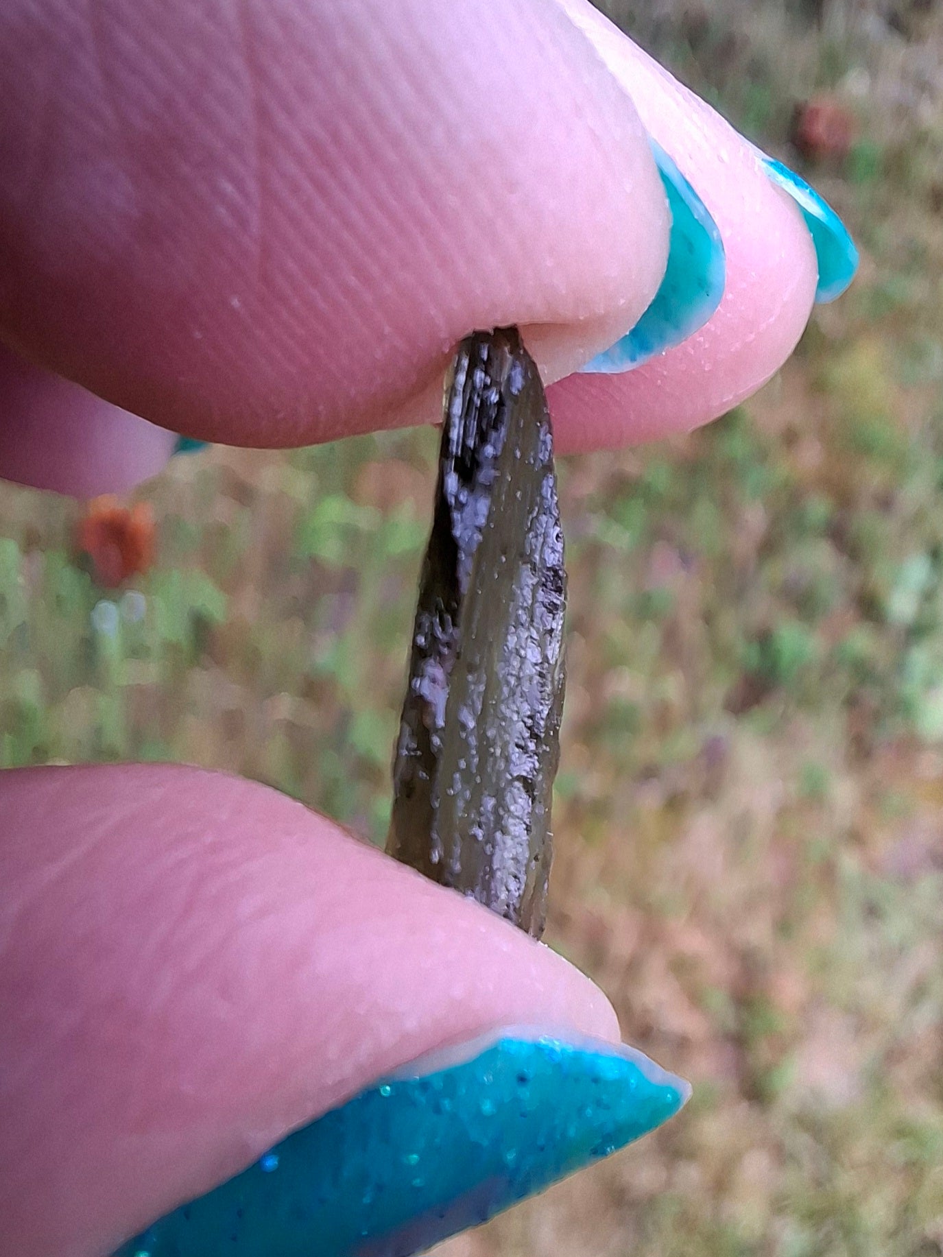 Moldavite Piece, 0.44g, Tektite (Ref: 1420)