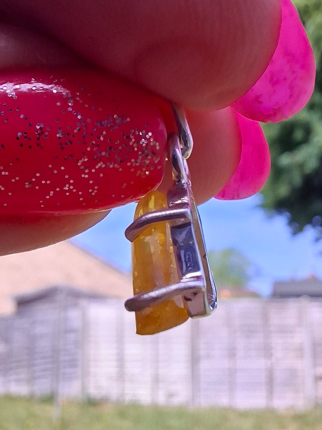 Baltic Amber Pendant, 925 Silver, Fossil (Ref: AP19)