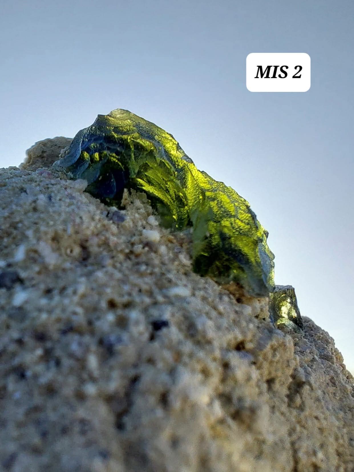 Moldavite In-Situ (in matrix), Besednice, Est 3.5-4g, Tektite (Ref: MIS2)