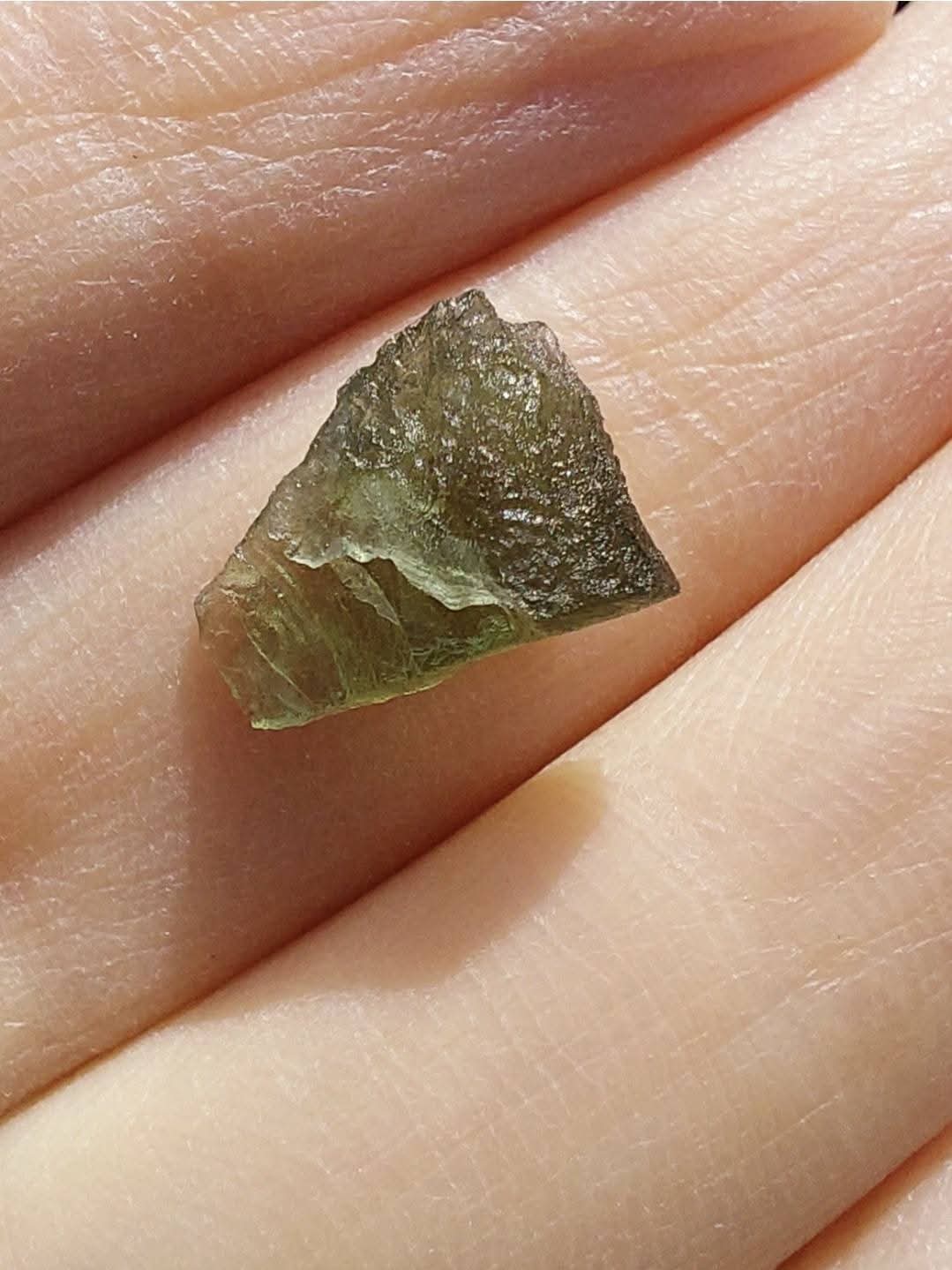 Moldavite Piece, 0.59g, Tektite (Ref: 892)