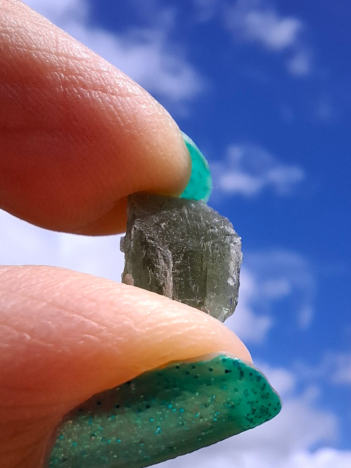 Moldavite Piece, 0.74g, Tektite (Ref: 1417)