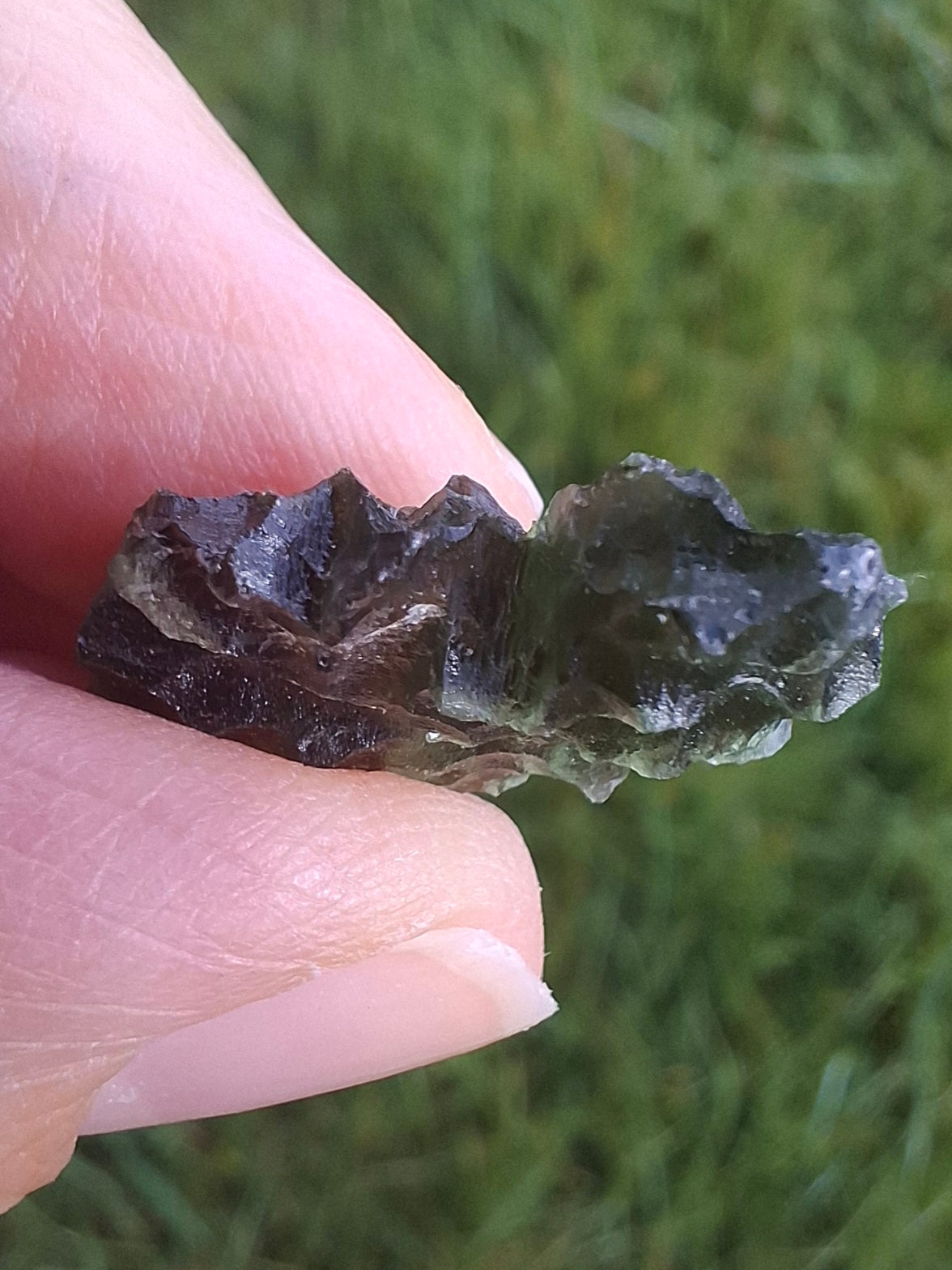 Moldavite Piece, JEZKOVNA BESEDNICE, 1.92g, Tektite (Ref: 1273)