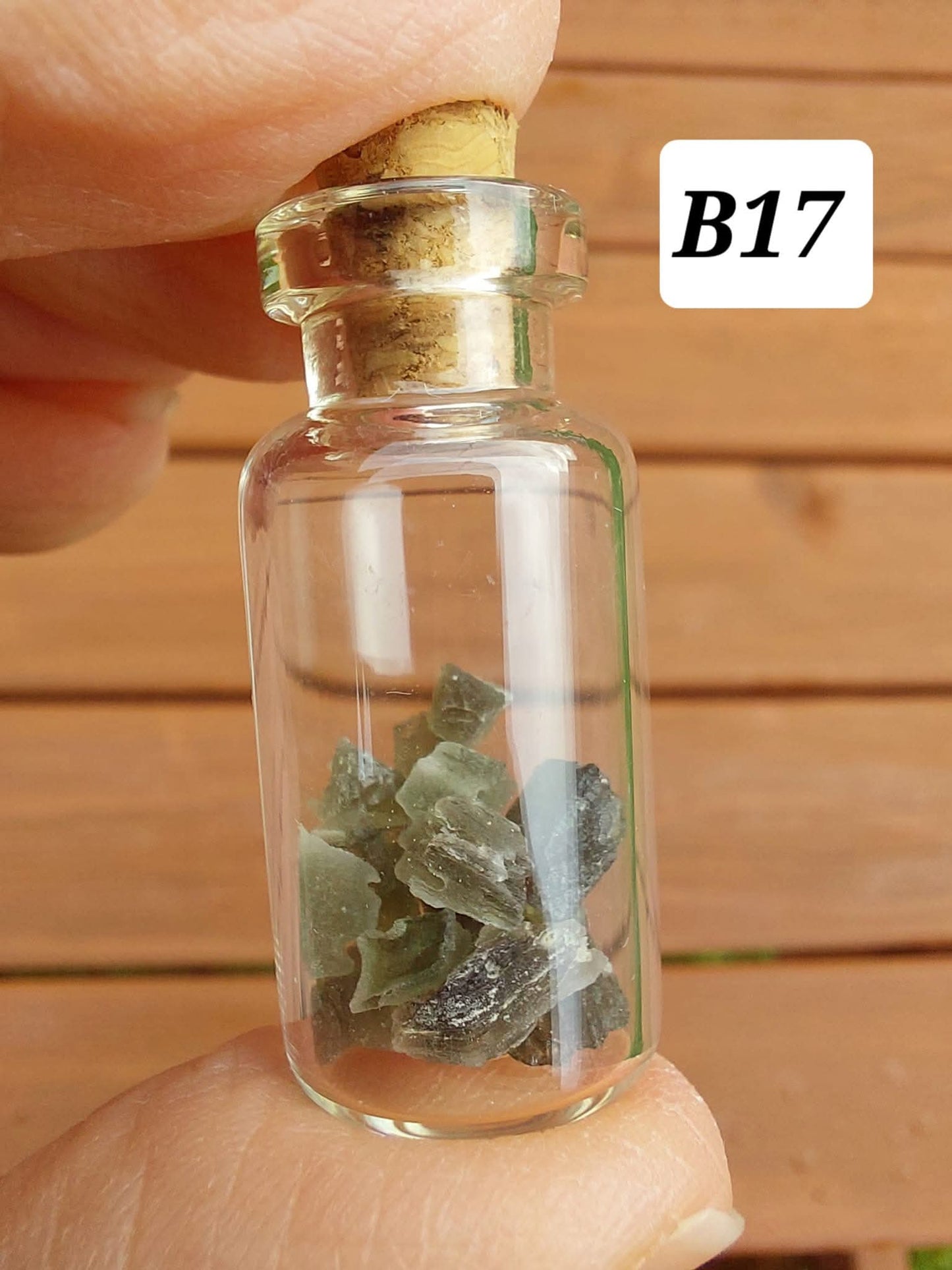 Moldavite chips (1.50g) in 3ml glass Bottle, Tektite (Ref: B17)