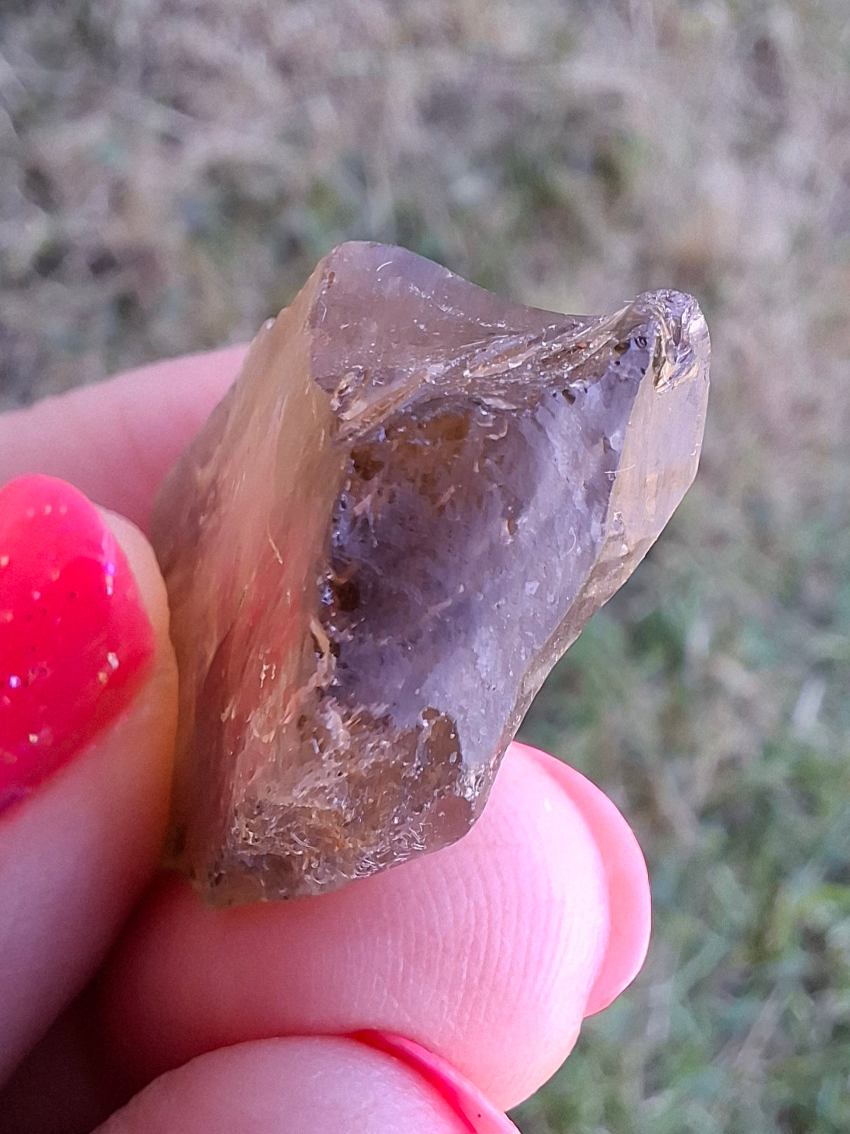 Libyan Desert Glass (darker) Piece, 8.34g, Tektite (Ref: L1370)