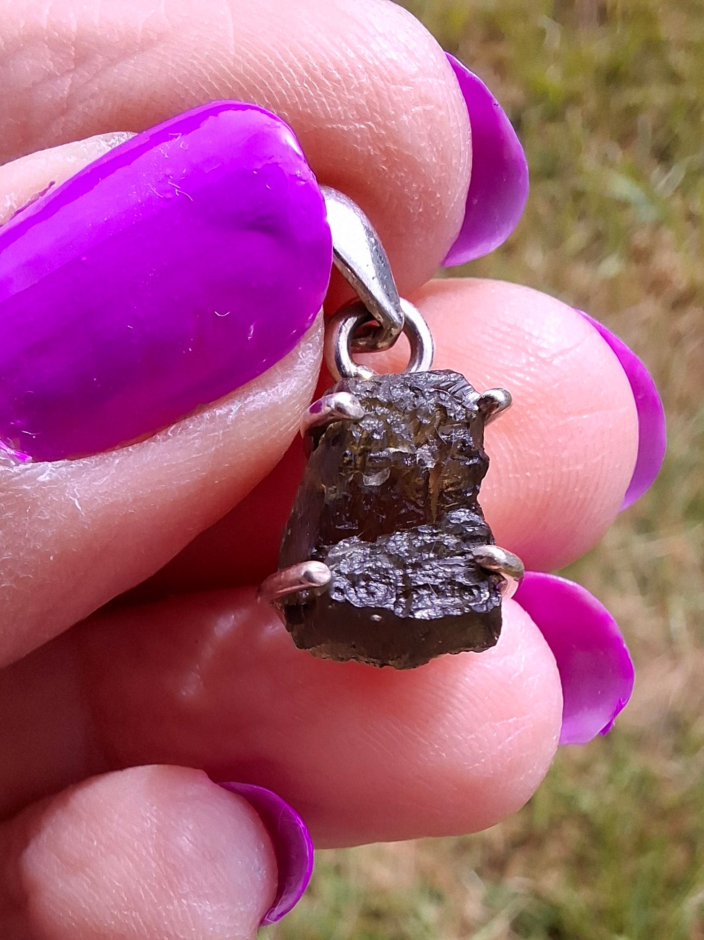 Moldavite Claw Pendant, 925 Silver, Tektite (Ref: P21)