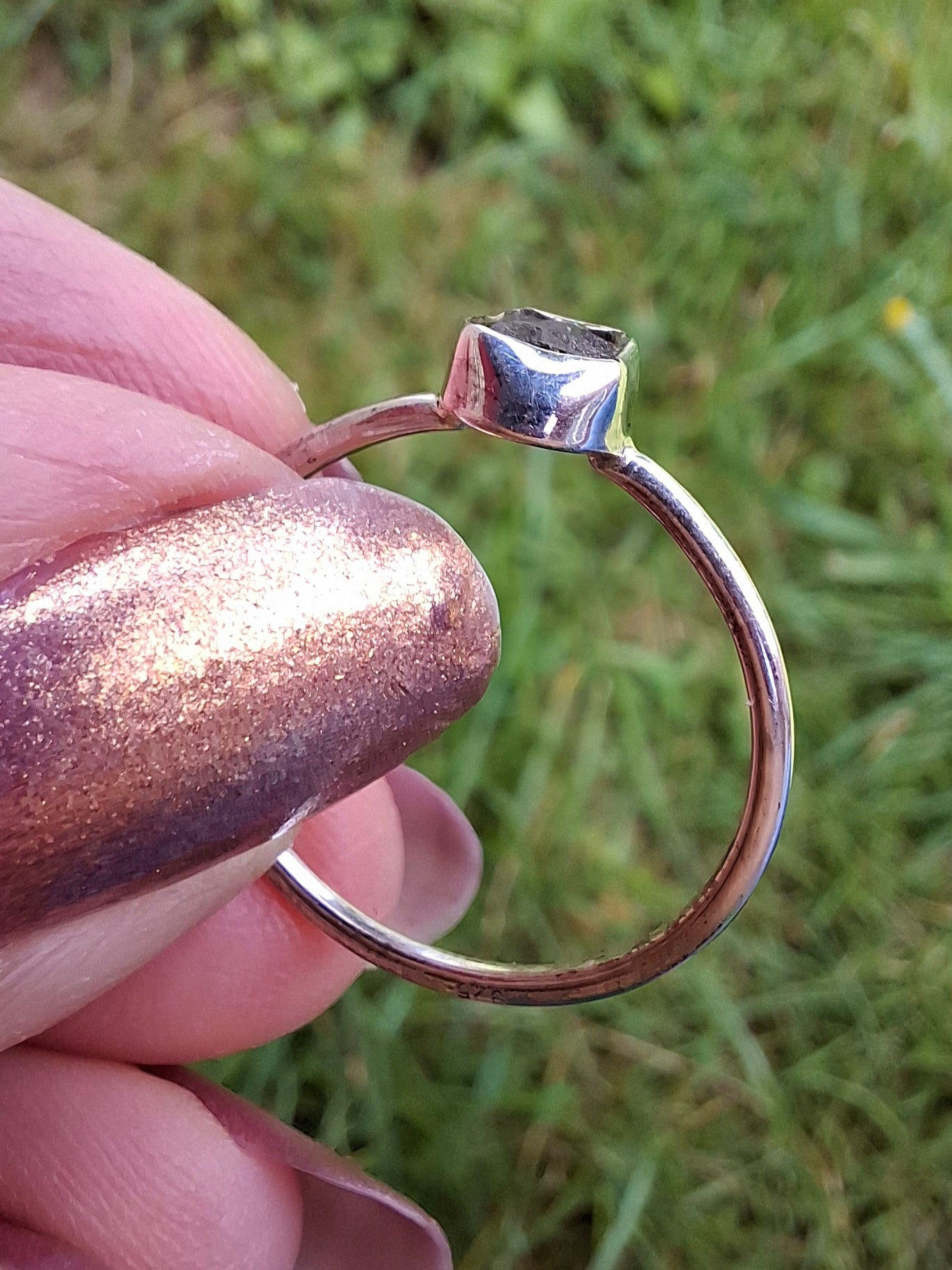 Moldavite Ring, size small Q, 925 Silver, Tektite (Ref: R44)