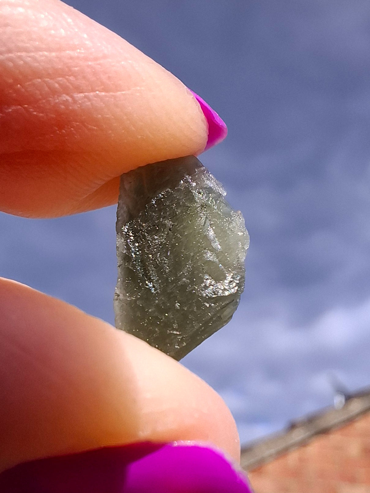 Moldavite Piece, 0.79g, Tektite (Ref: 1441)