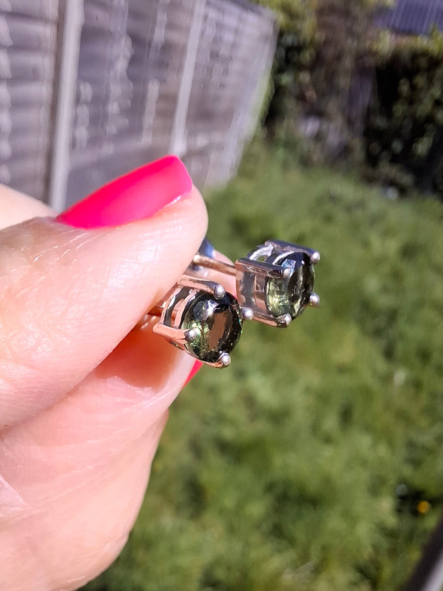 Moldavite (faceted) 5mm STUD EARRINGS, 925 silver, Tektite (Ref: Pair40)