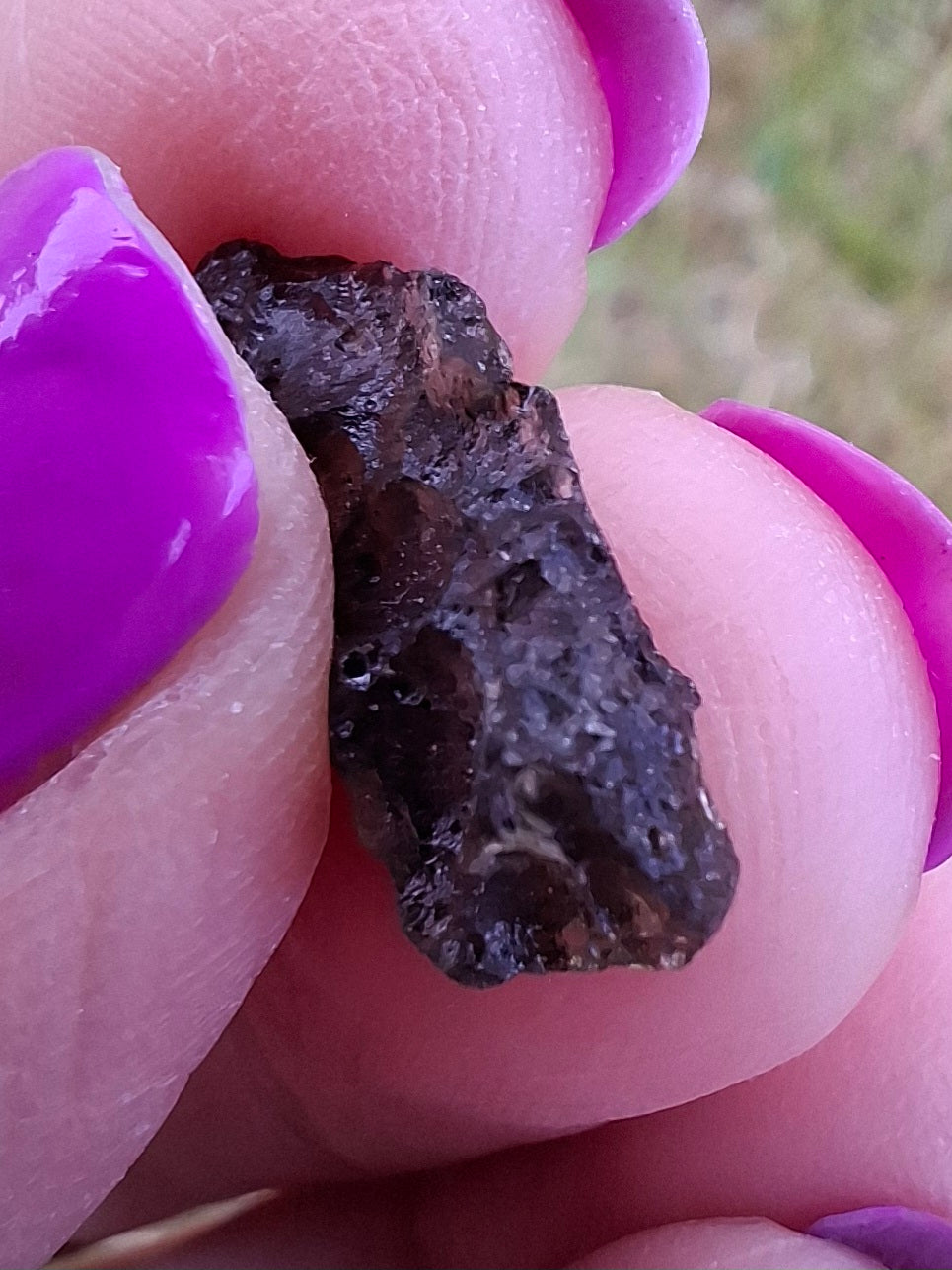 Moldavite Piece, 0.98g, Tektite (Ref: 1427)