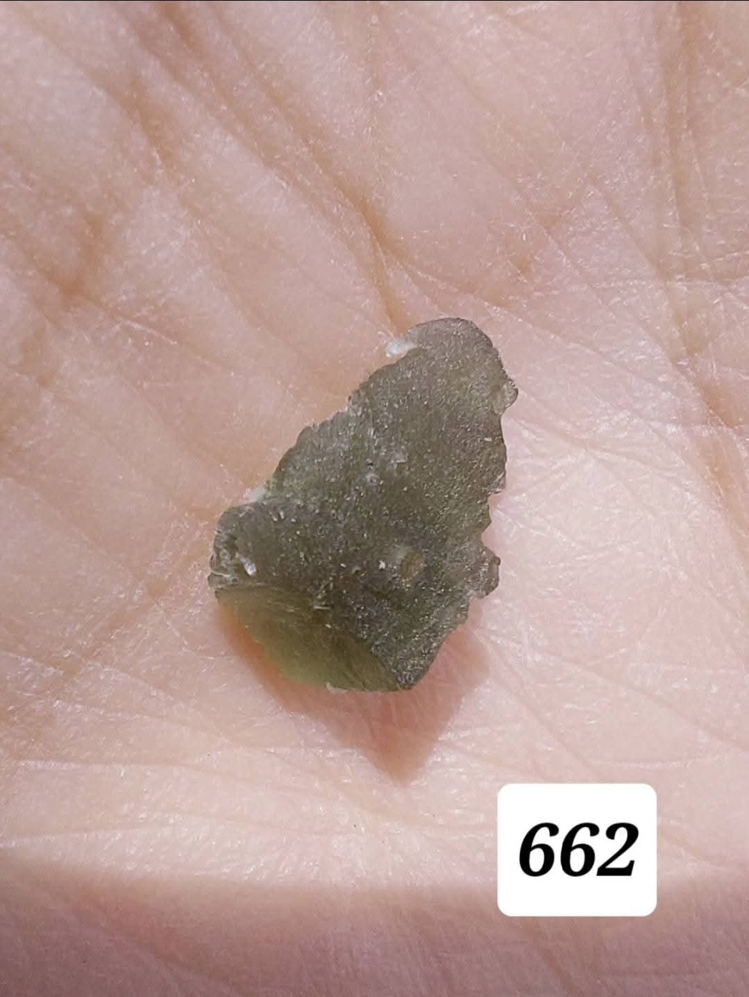 Moldavite Piece, 0.53g, Tektite (Ref: 662)