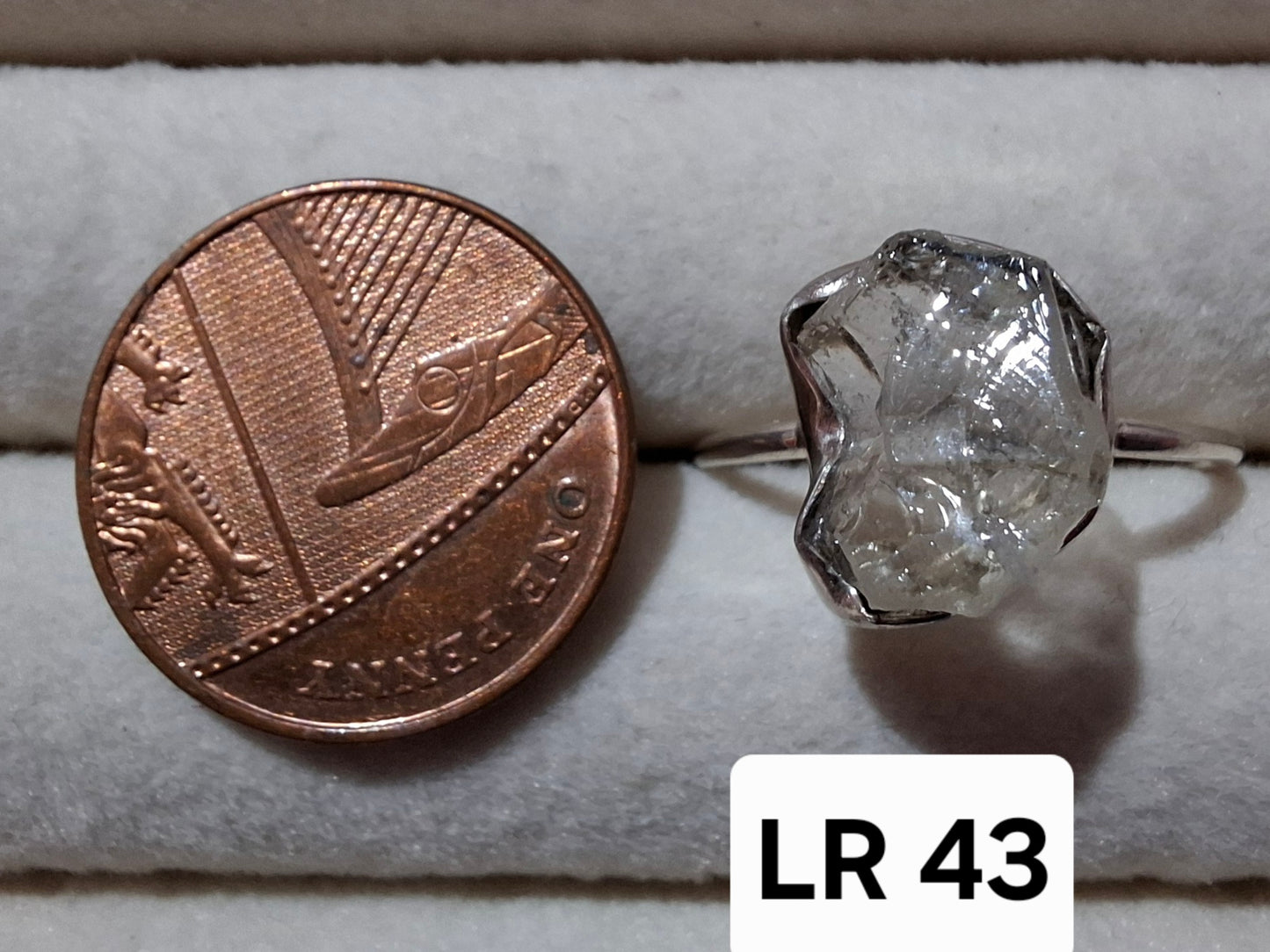 Libyan Desert Glass Ring, size large R/small S, 925 Silver, Tektite (Ref: LR43)