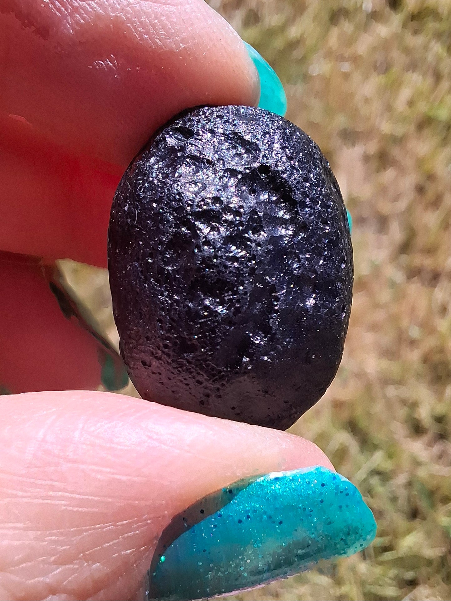 Philippinite (Rizalite), 11.42g, Tektite