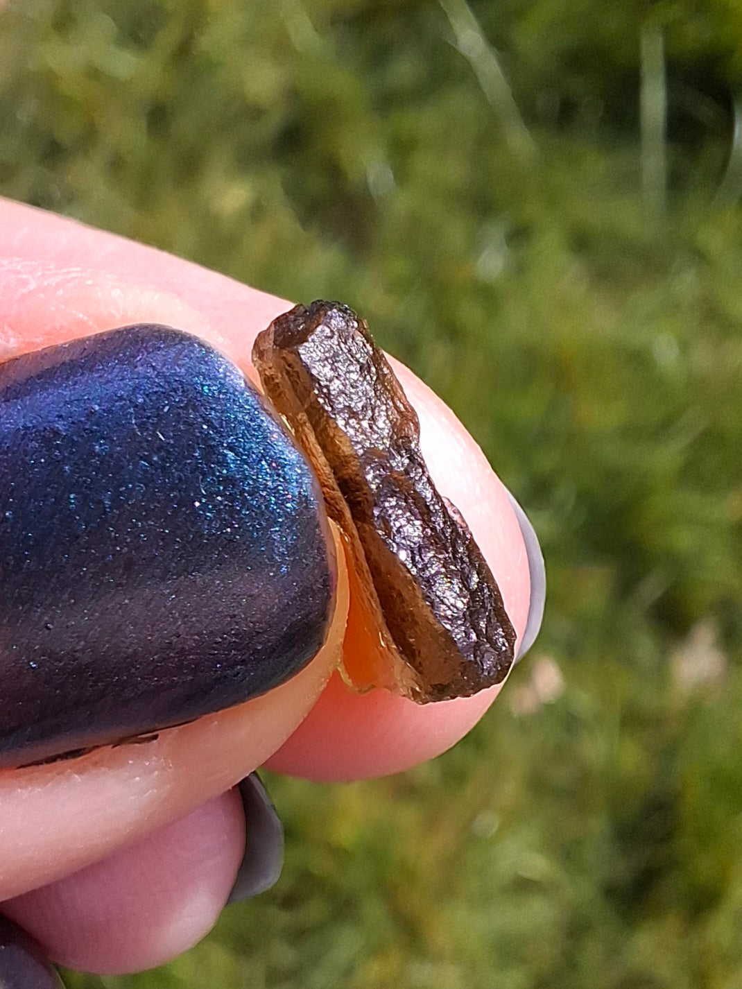 Moldavite small Piece, 0.42g, Tektite (Ref: 1386)