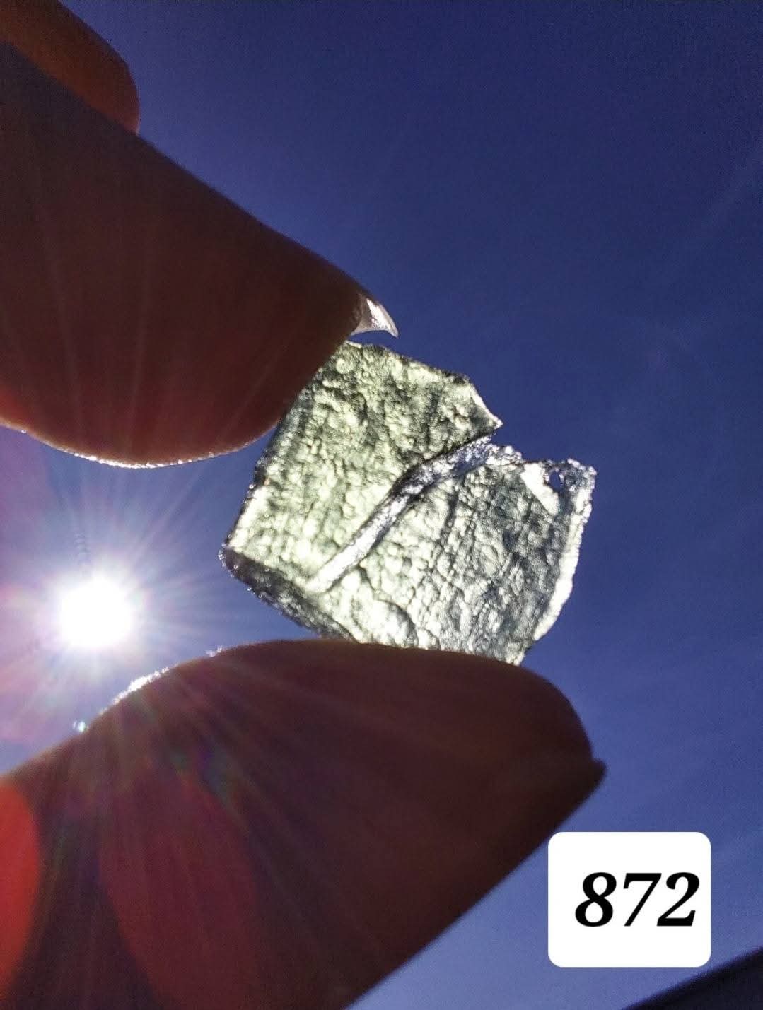 Moldavite Piece, 0.80g, Tektite (Ref: 872)