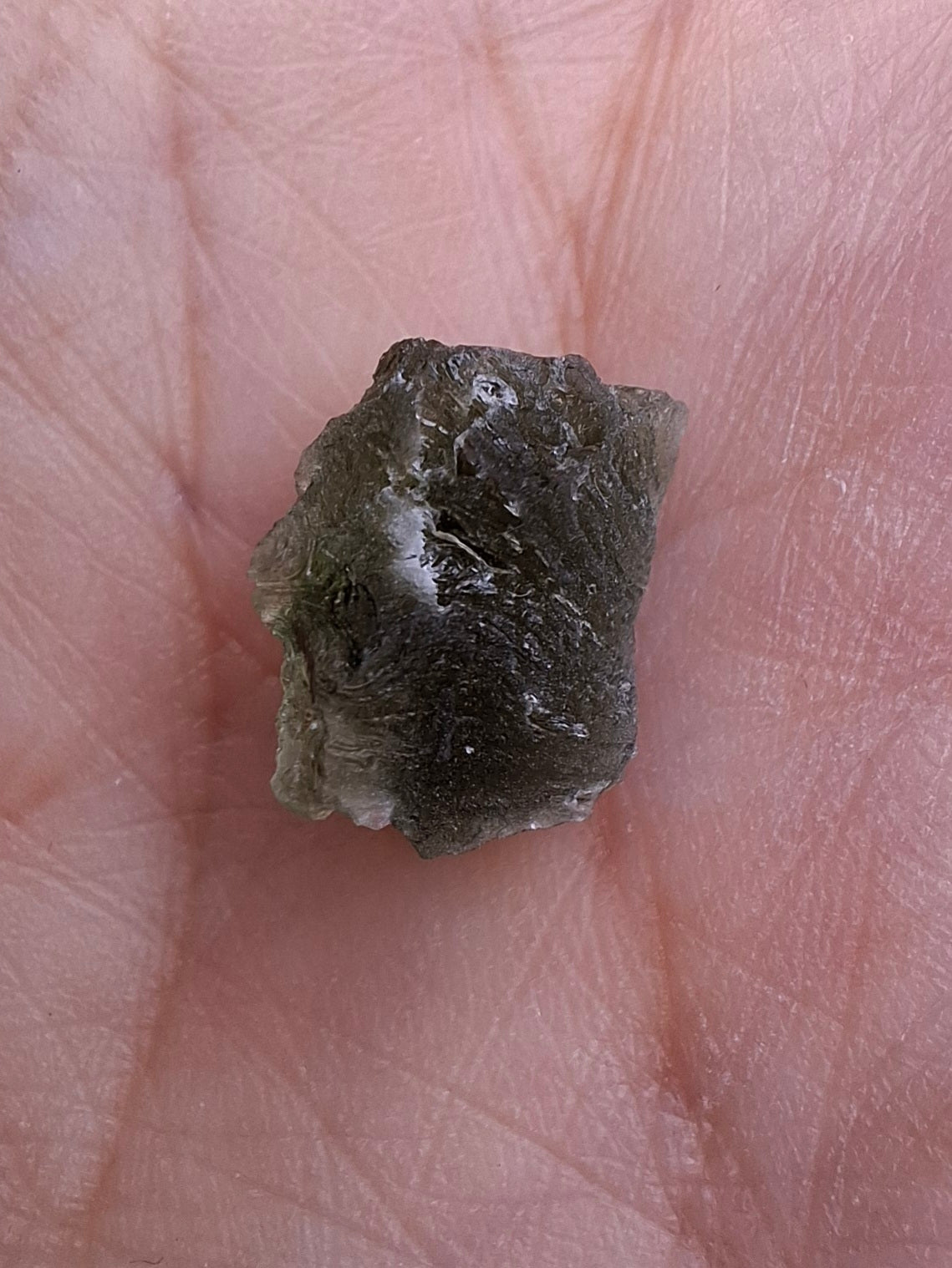 Moldavite Piece, 0.92g, Tektite (Ref: 1418)