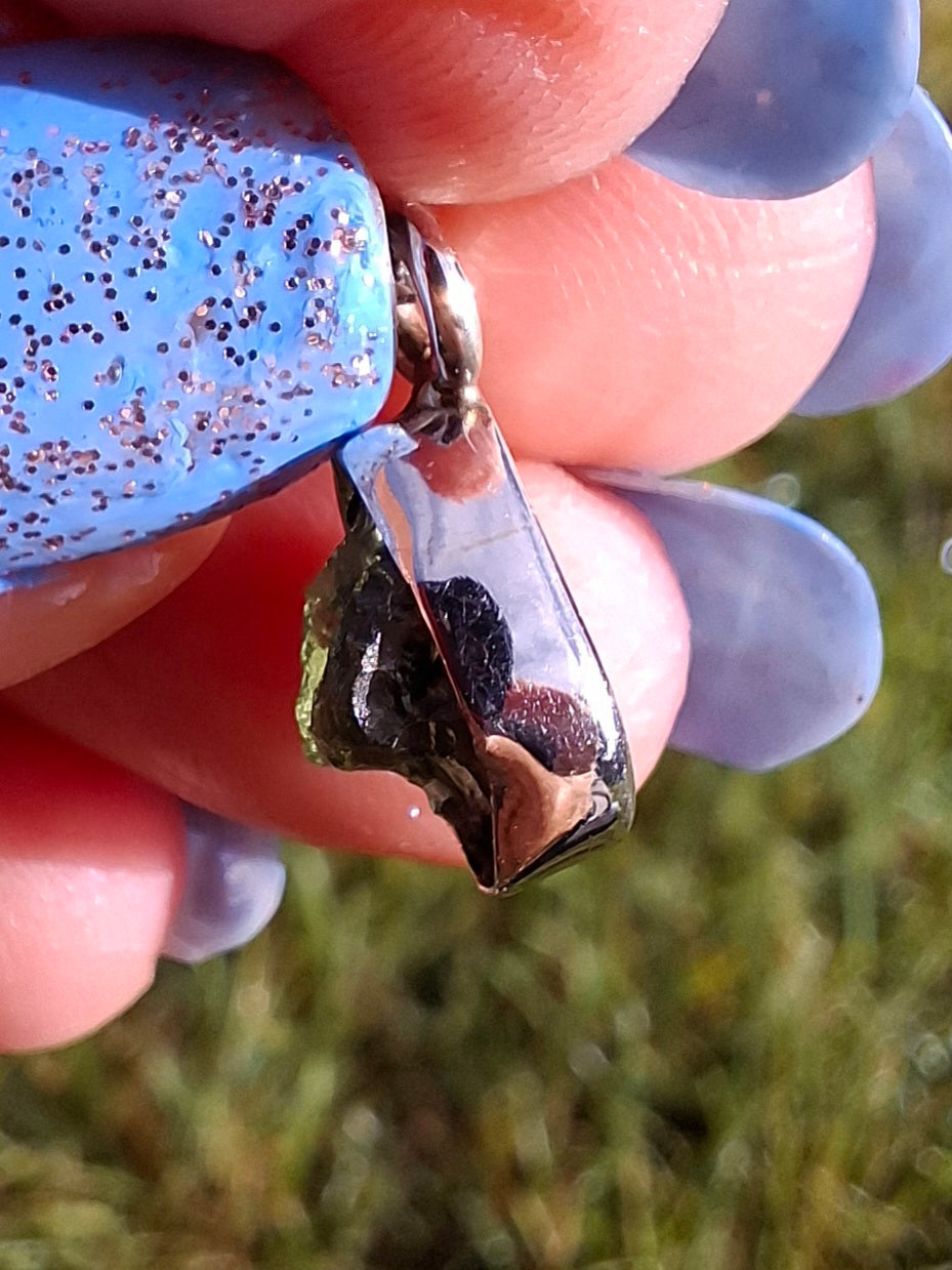 Moldavite Pendant, 925 Silver, Tektite (Ref: P45)