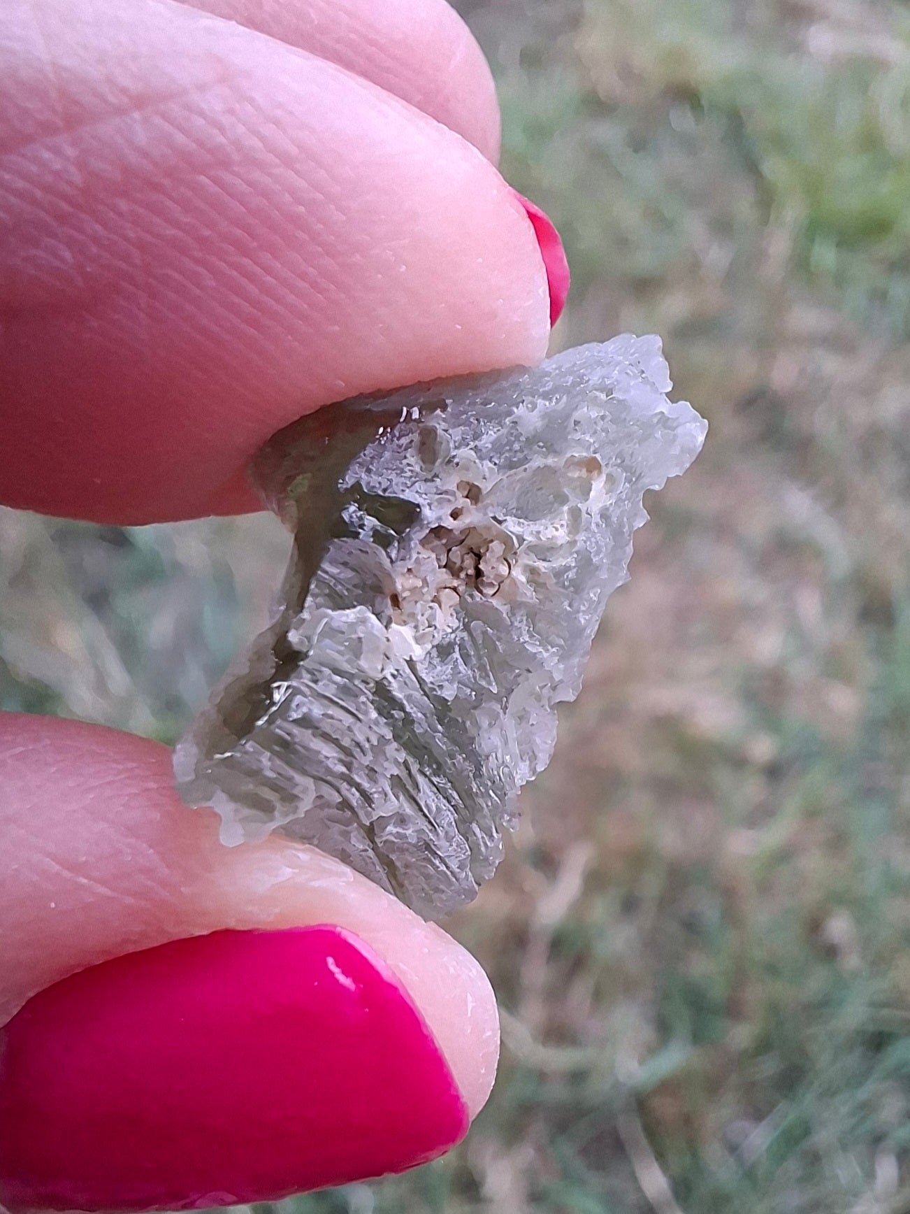 Moldavite Piece, SNOWFLAKE, FROSTED, BRUSNA, 0.92g, Tektite (Ref: 1499)