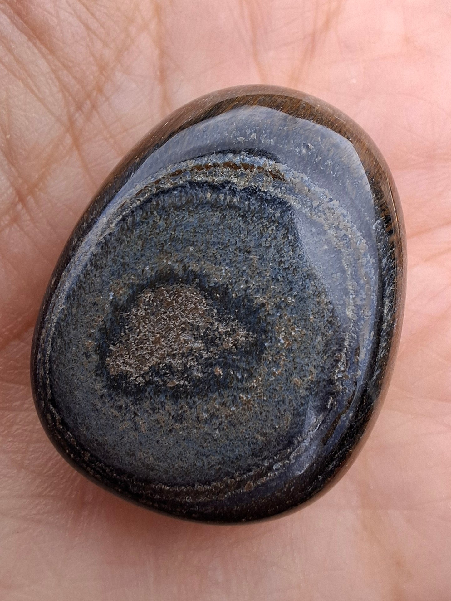 Blue Tigers Eye, Tumble Stone, Crystal (Ref: T19)