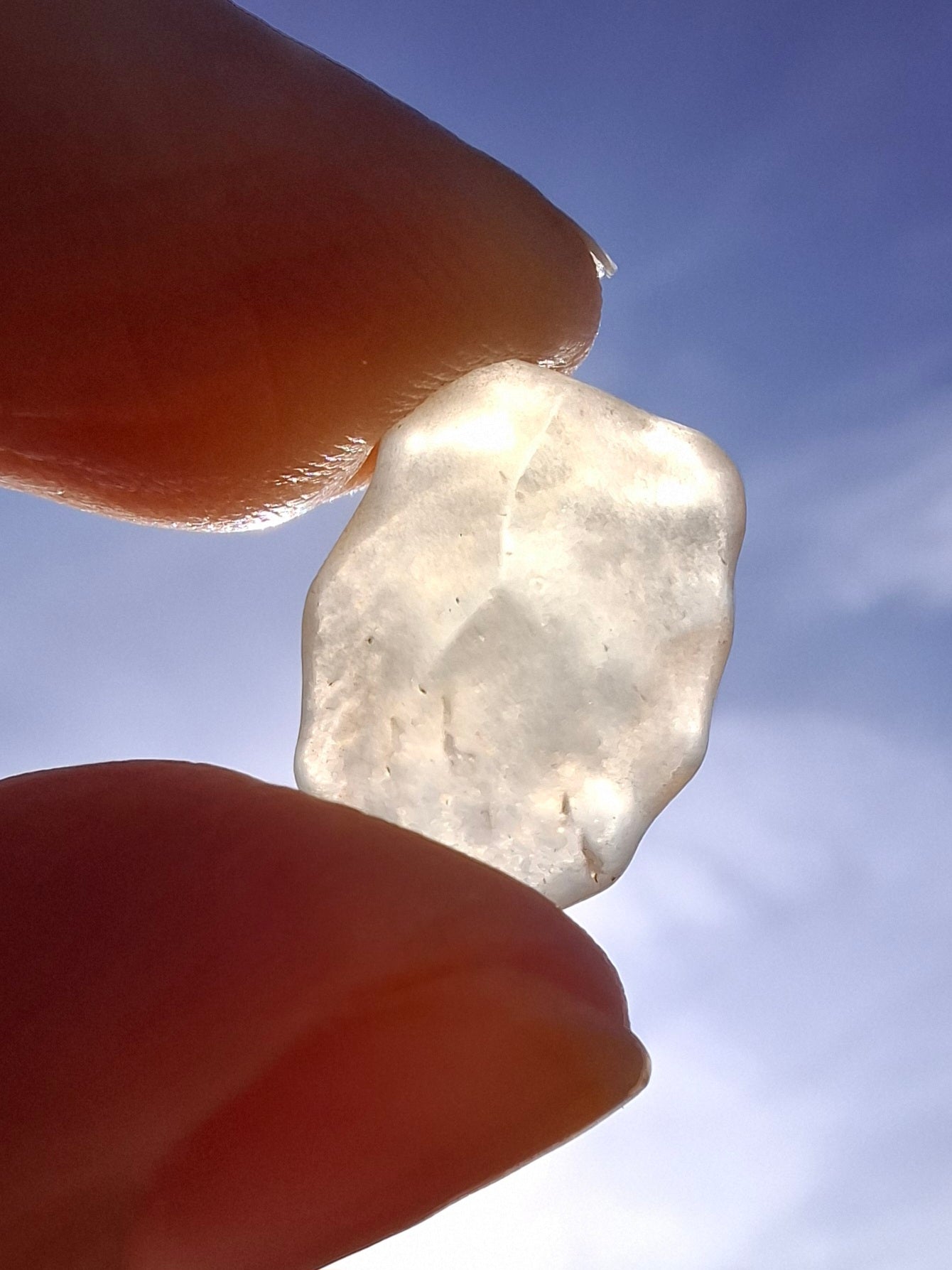 Libyan Desert Glass small Piece, 1.55g, Tektite (Ref: L1347)