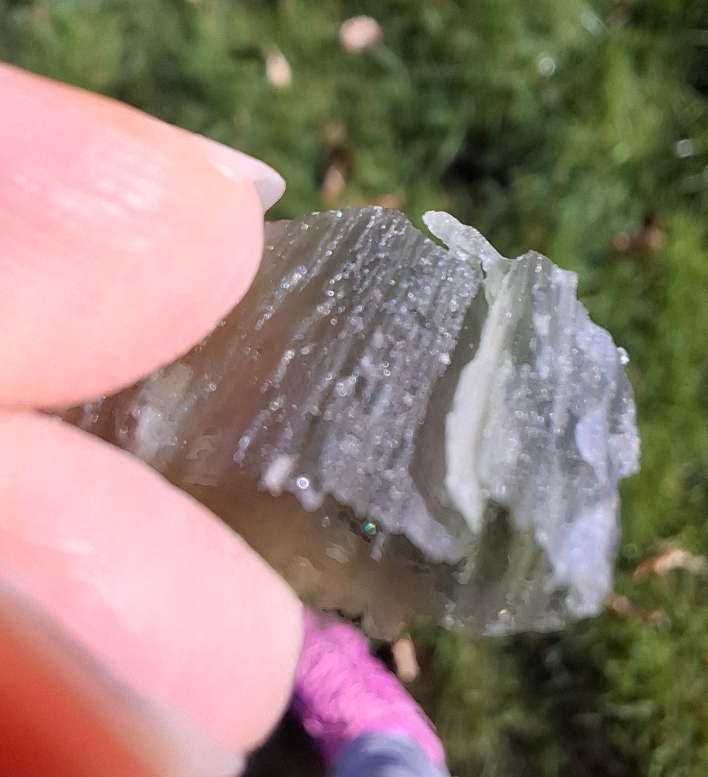 Moldavite Piece, 1.50g, Tektite (Ref: 1343)