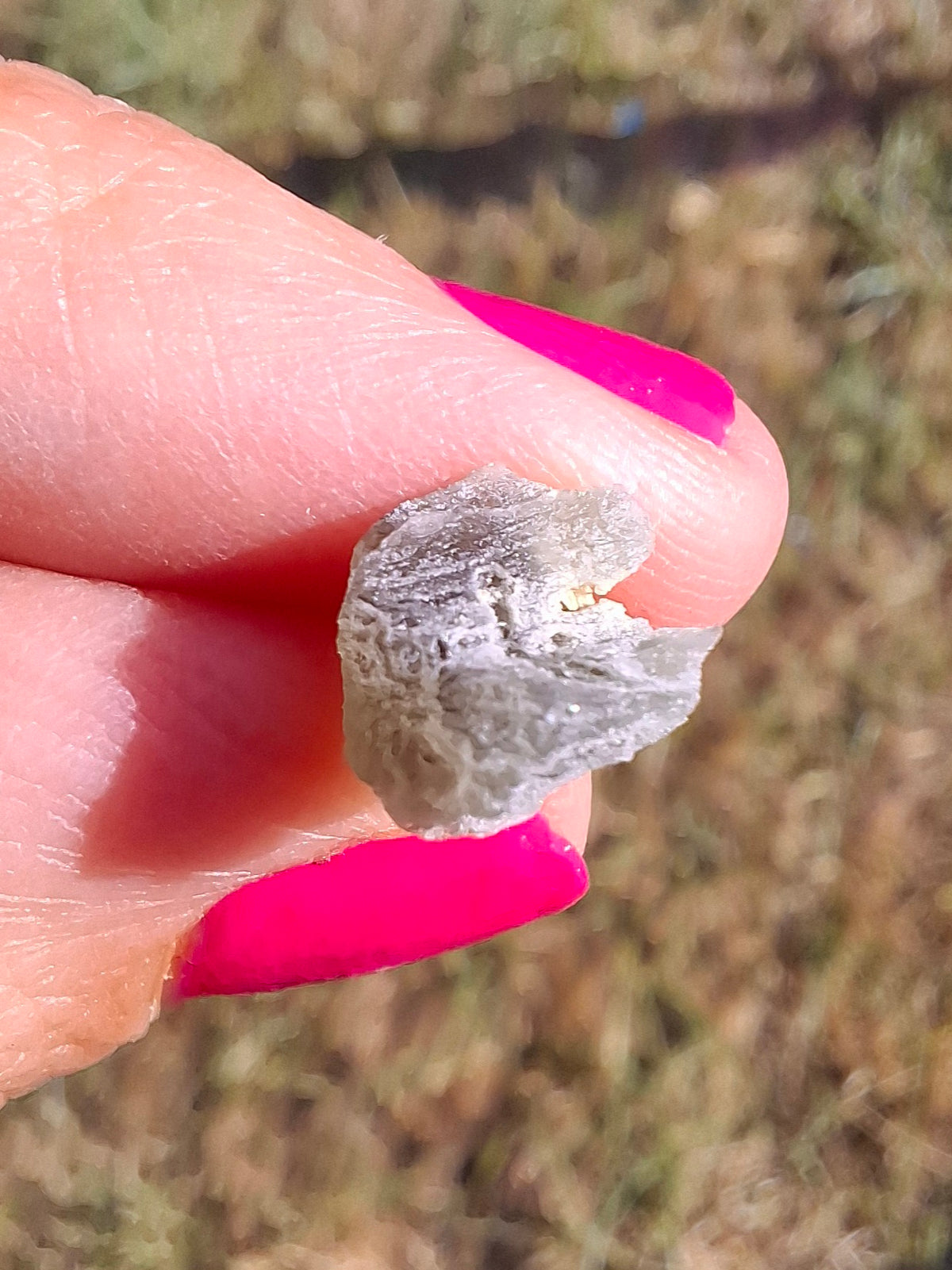 Moldavite Piece, SNOWFLAKE, FROSTED, BRUSNA, 0.64g, Tektite (Ref: 1502)