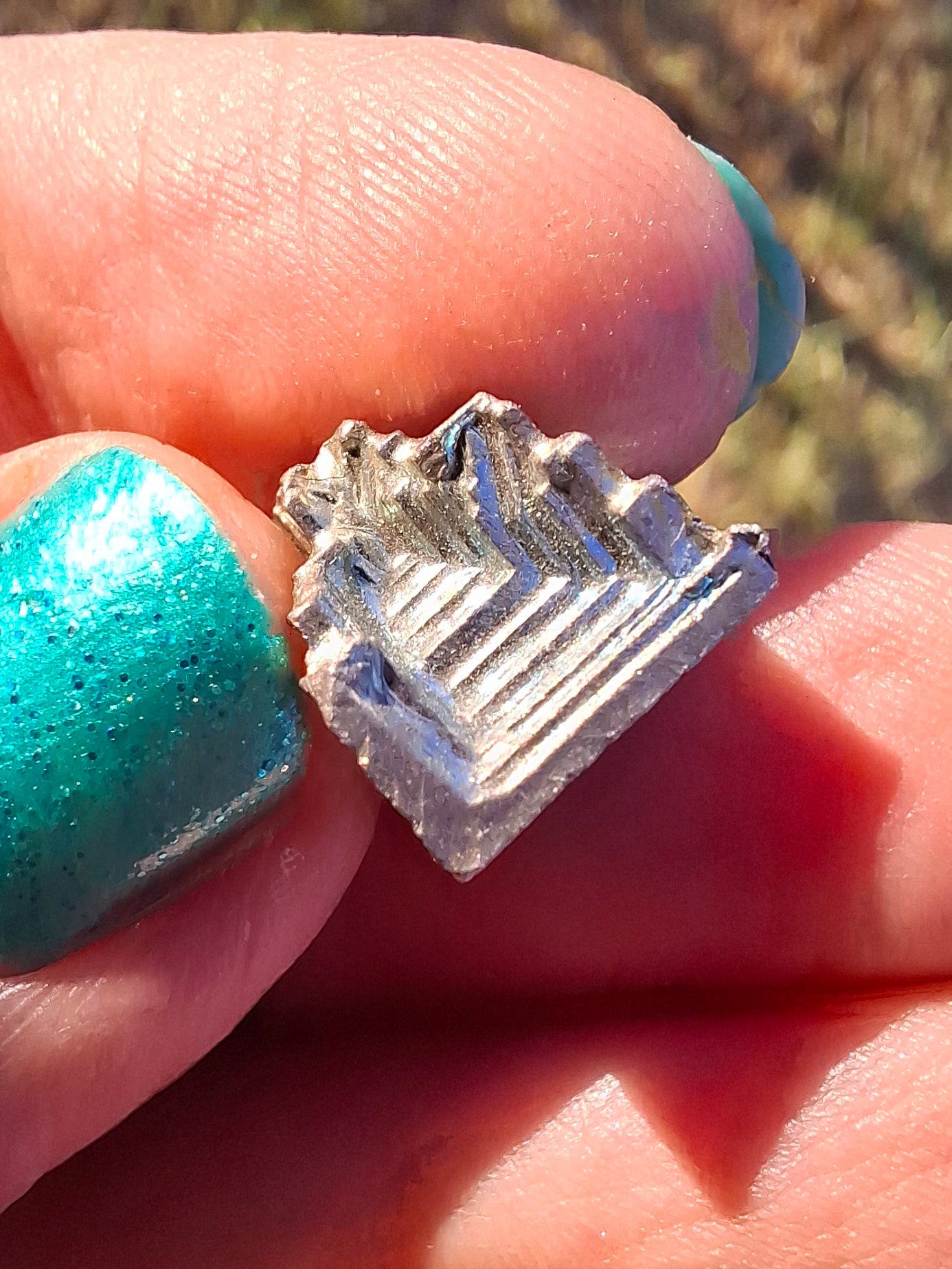 Small Bismuth, Crystal (Ref: BTH4)