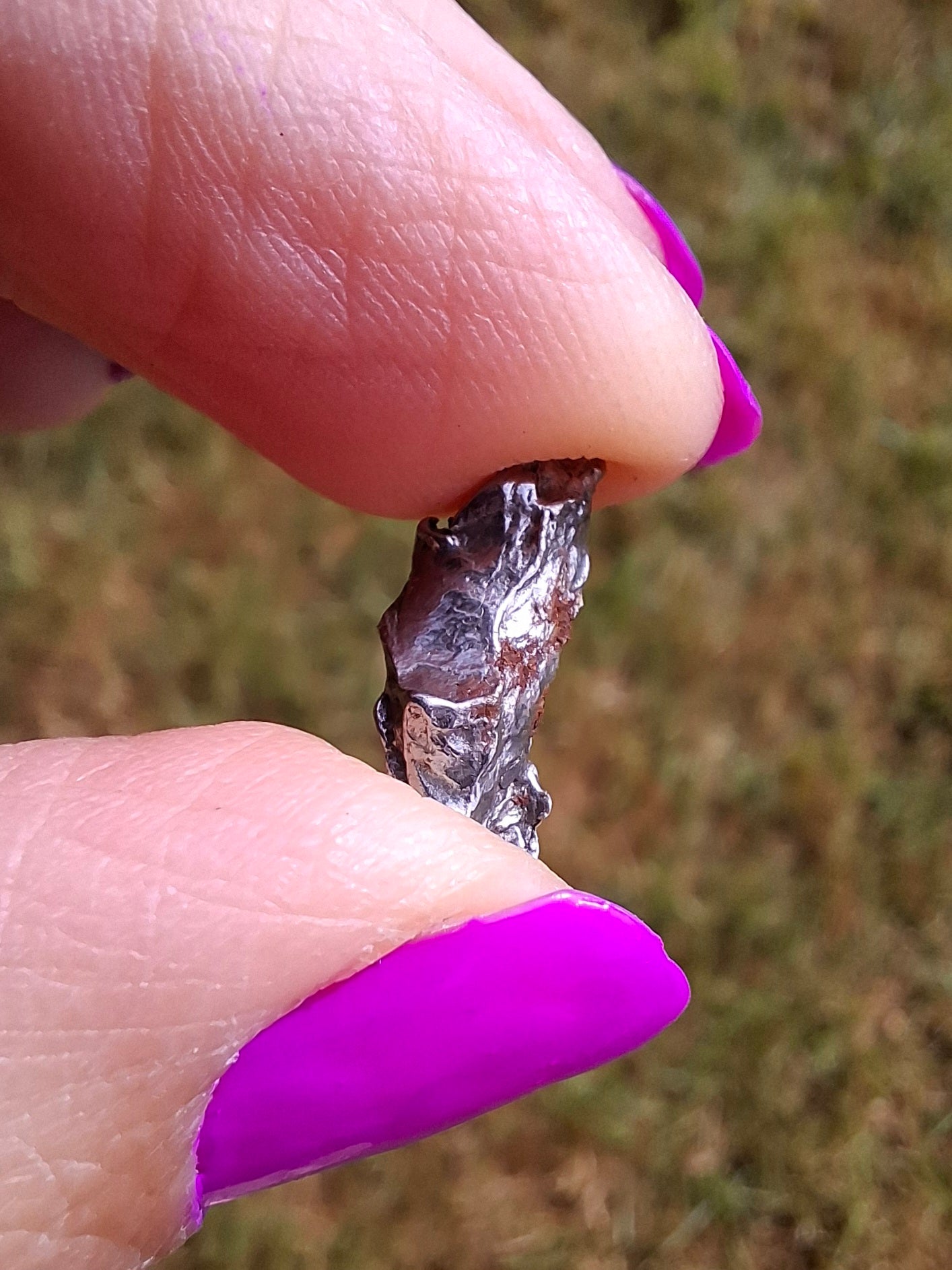 Campo del Cielo, 0.99g, Nickel Iron Meteorite (Ref: C8)