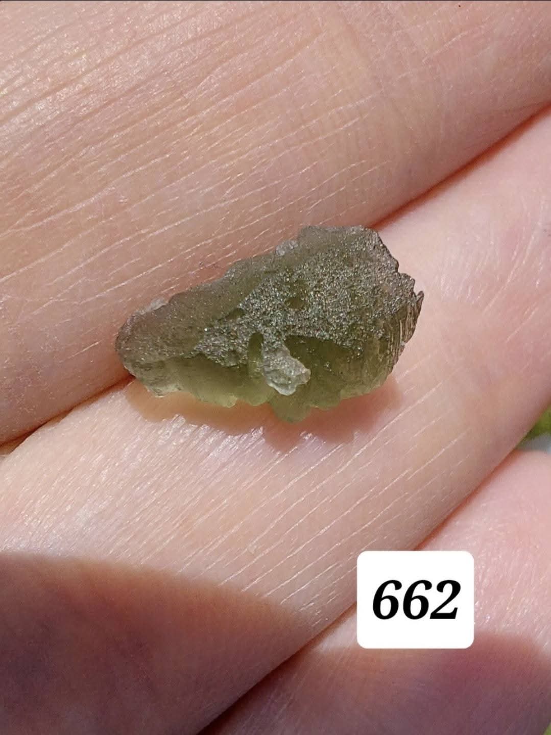 Moldavite Piece, 0.53g, Tektite (Ref: 662)